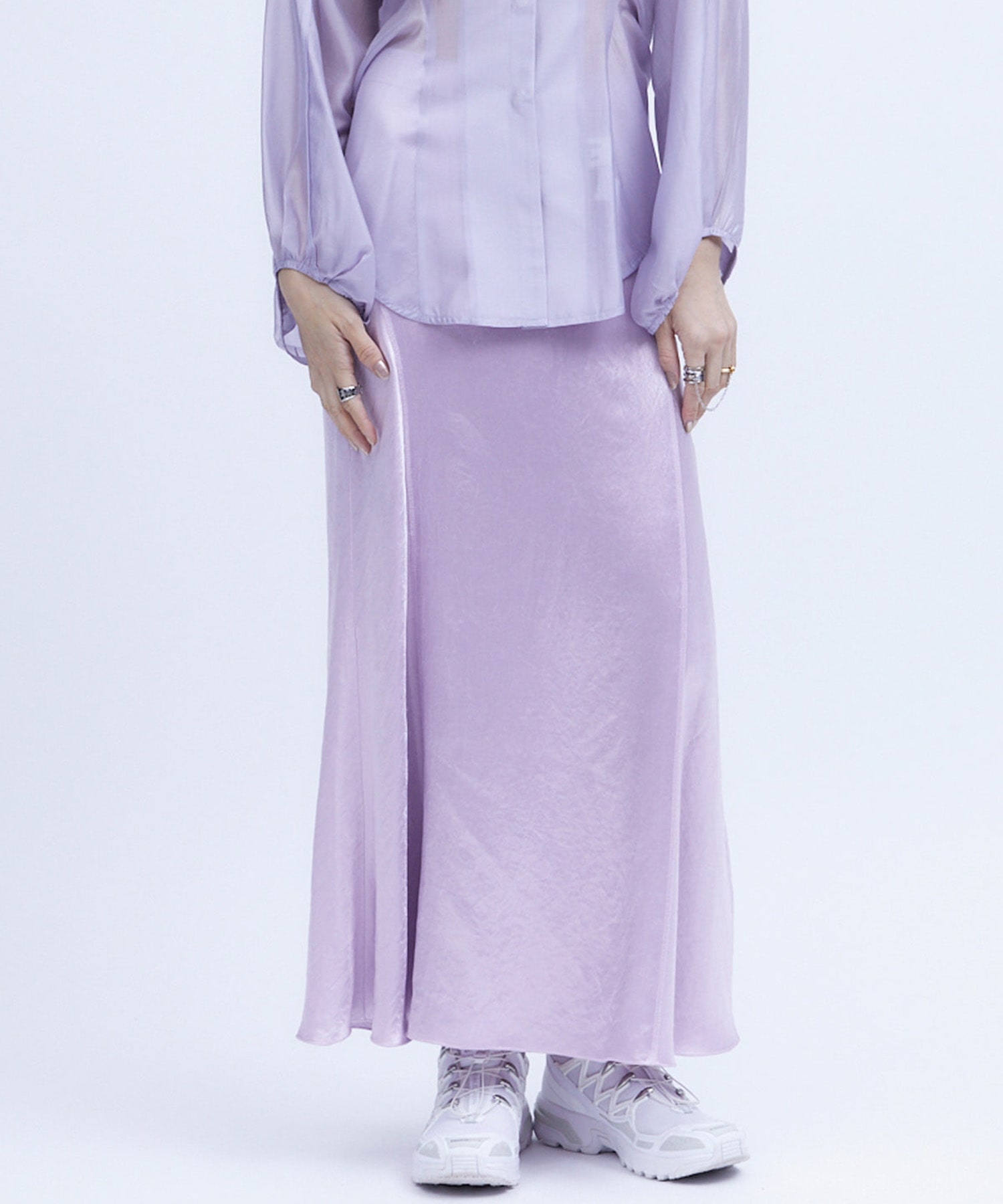 BACK SLIT ACETATE SATIN MAXI SKIRT THINGS THAT MATTER