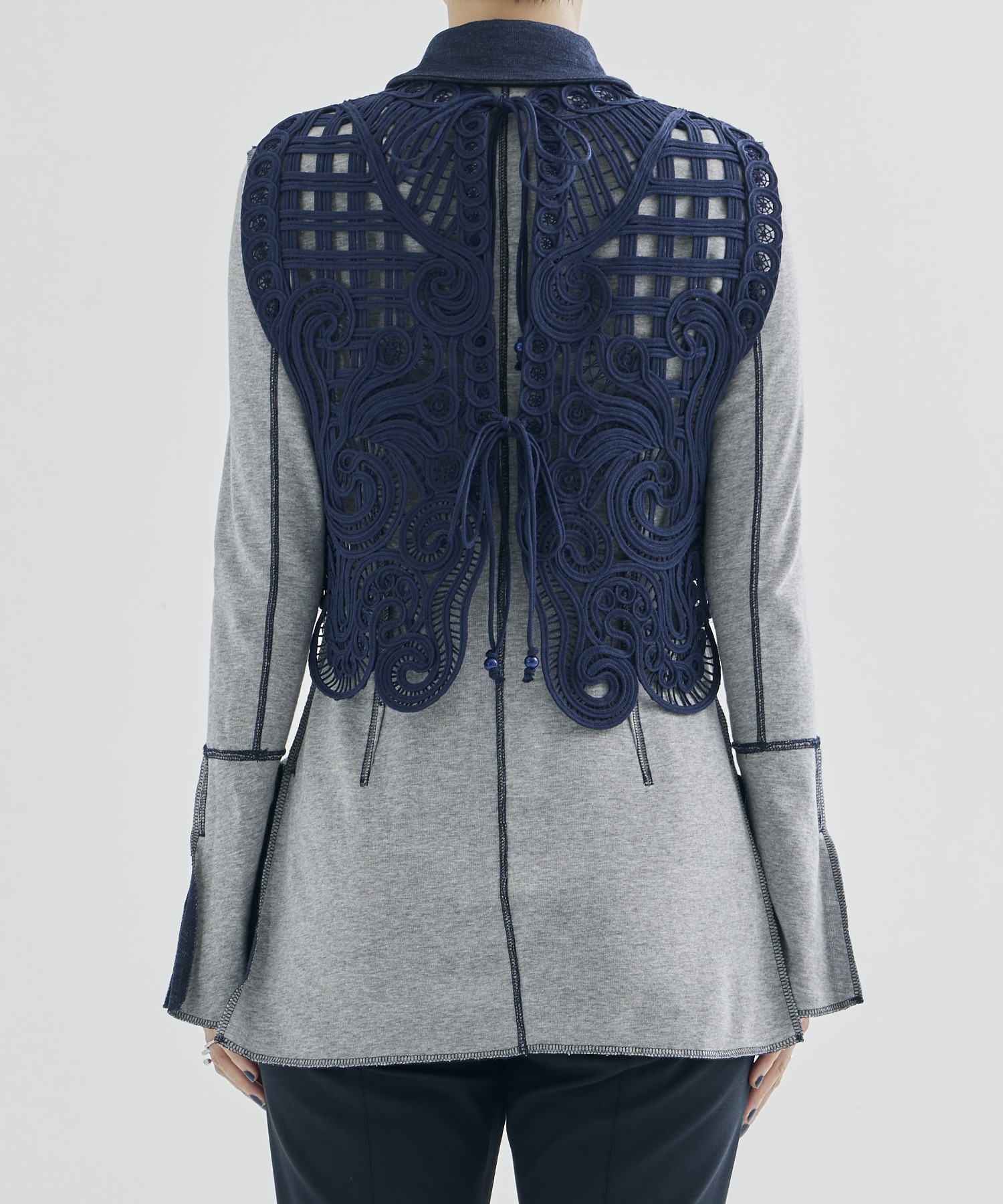 Cord Embroidery Vest Mame Kurogouchi