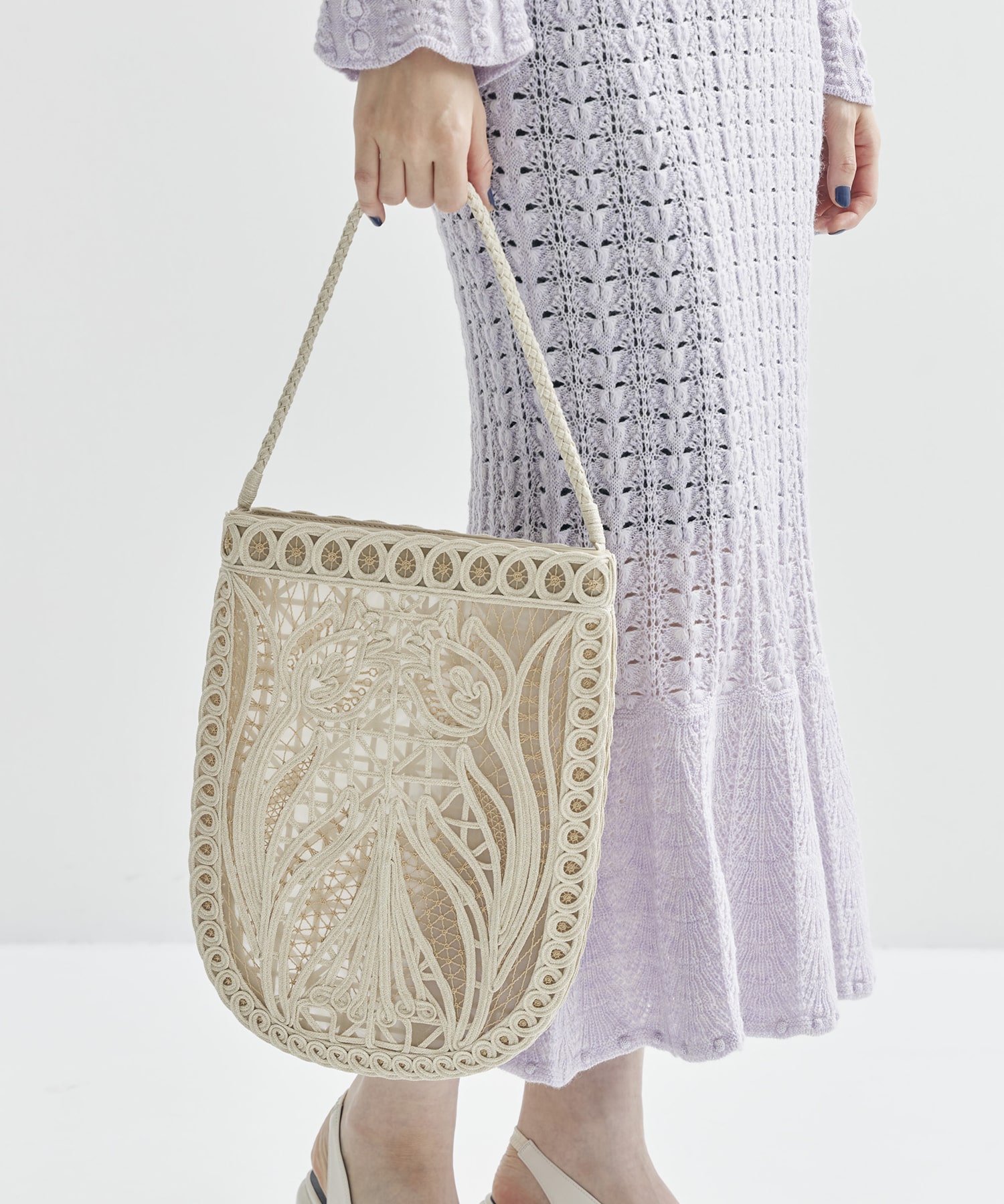 Cording Embroidery Round Tote Bag Mame Kurogouchi