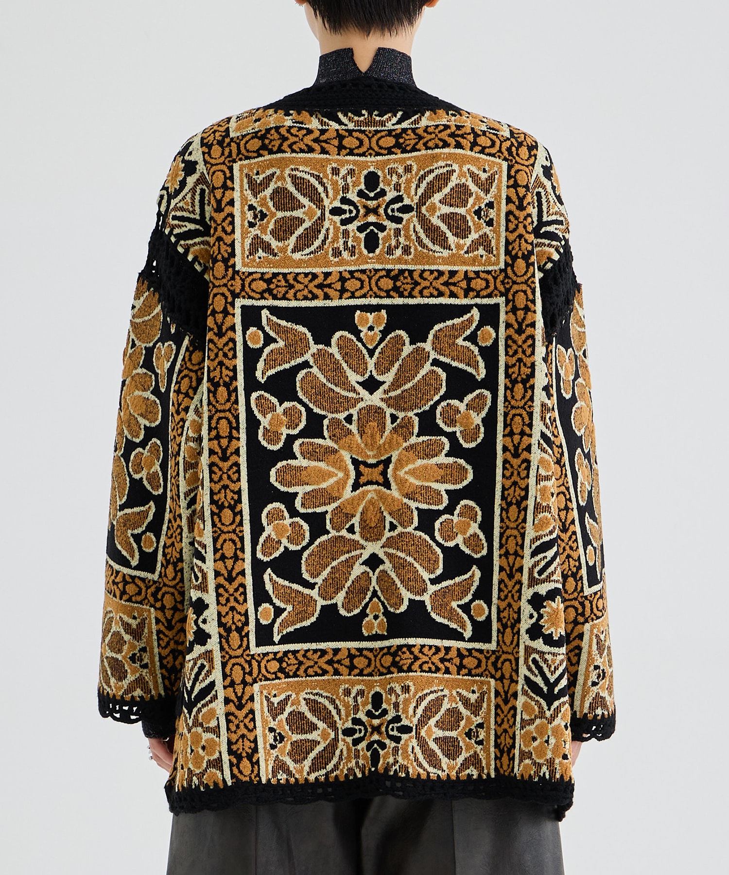 RUG PATTERN KNIT JACKET AMERI