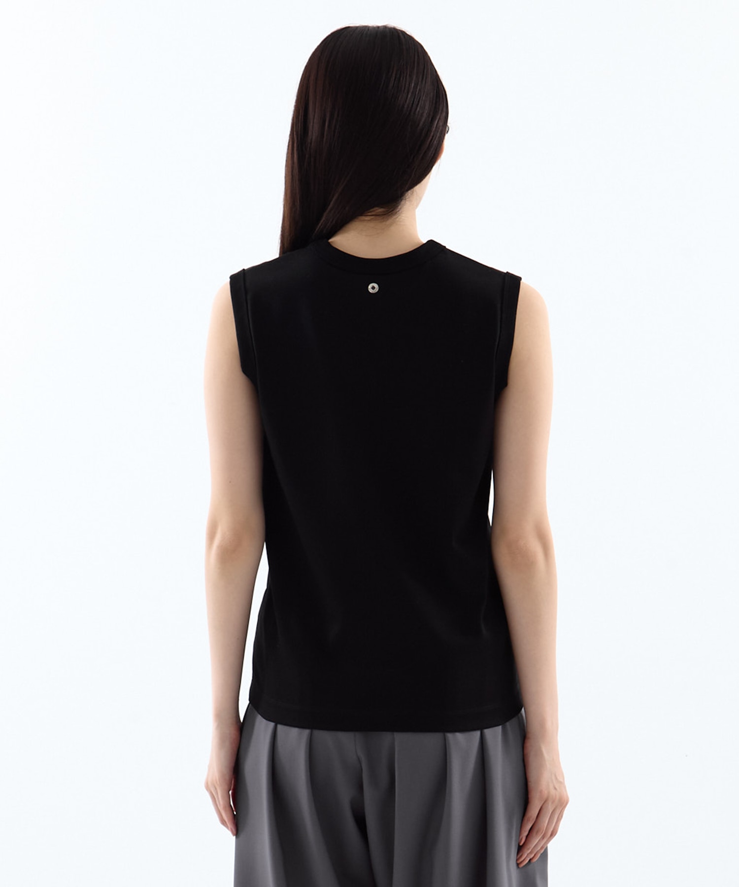 REFINA SLEEVELESS T-SHIRT CINOH