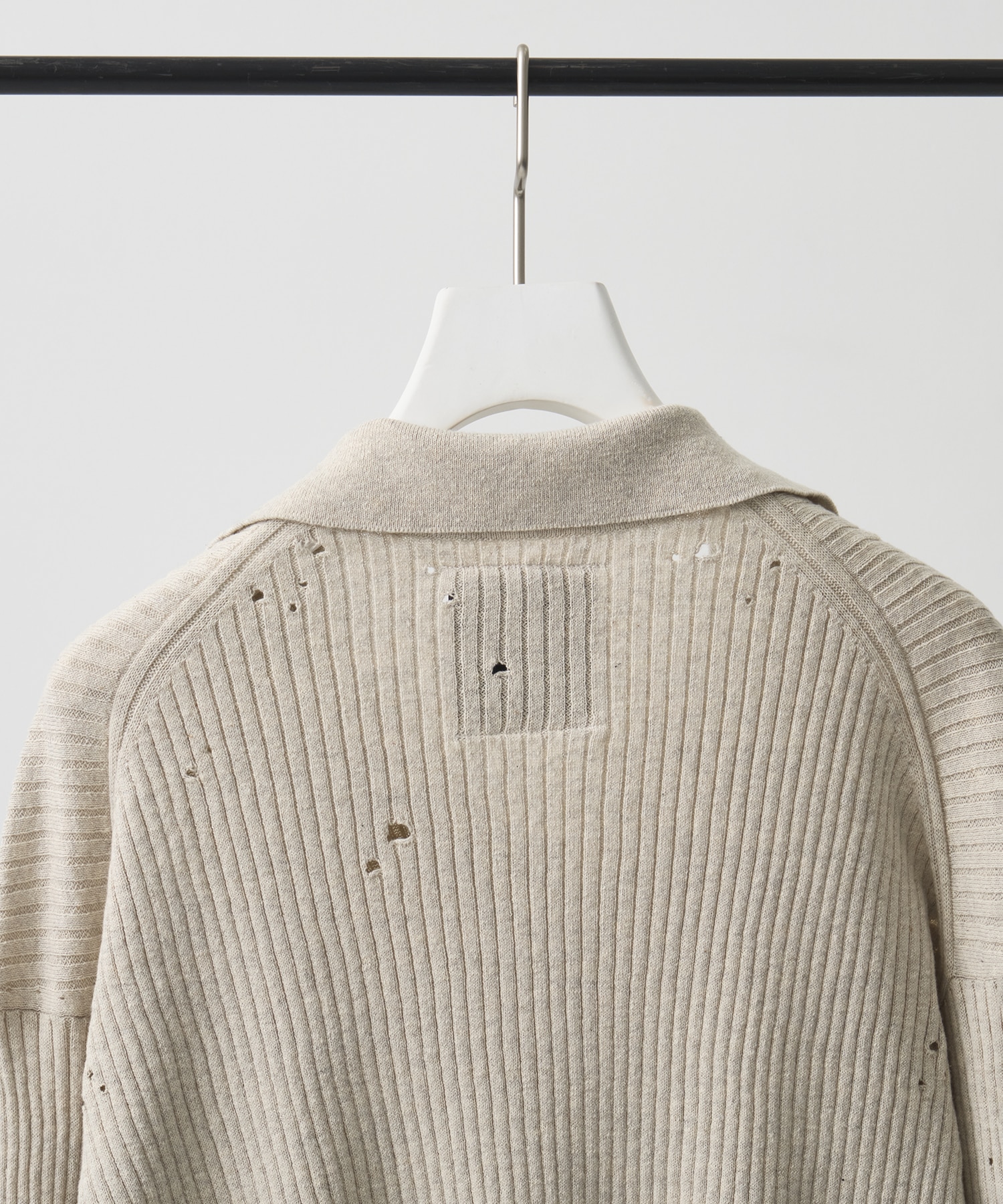 DISTRESSED KNIT PULLOVER Maison MIHARA YASUHIRO