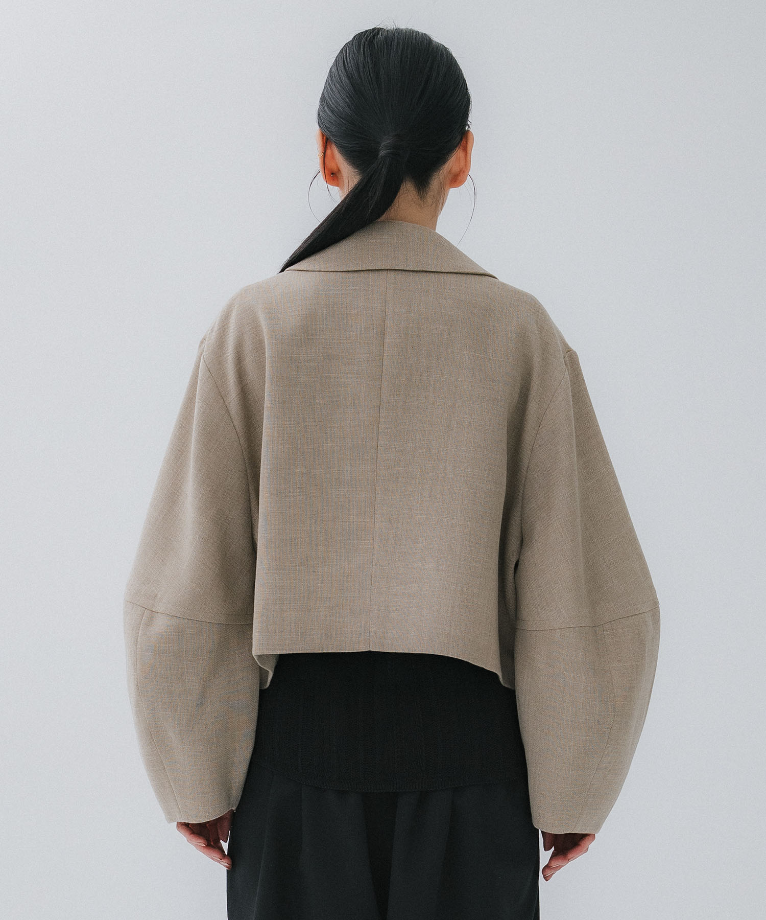 COCOON SLEEVE SHORT JACKET CLANE