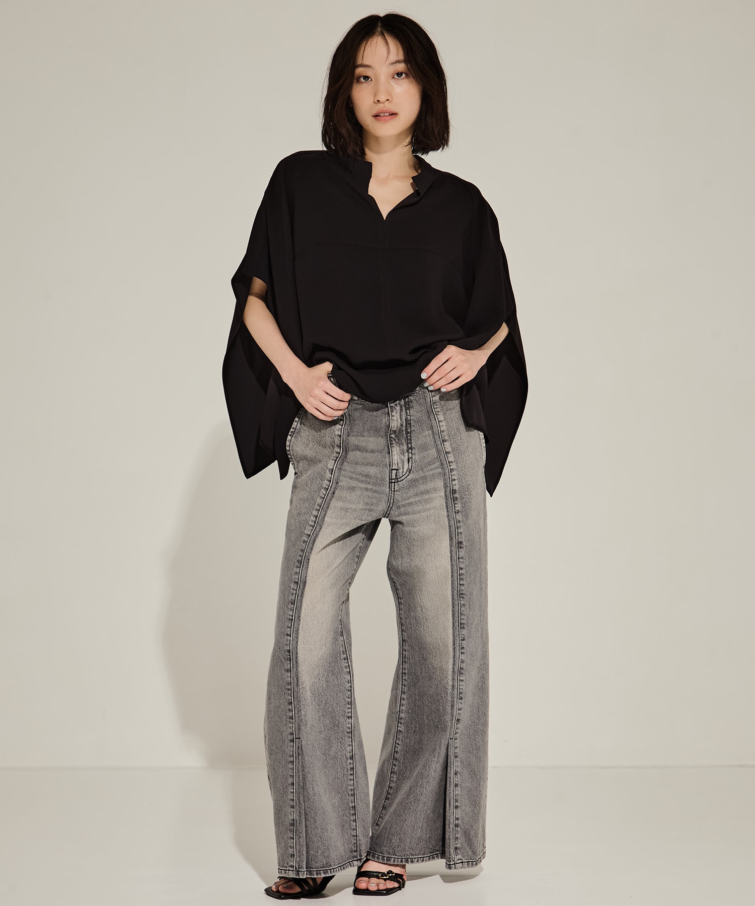 BACK SATIN DRAPE BLOUSE STUDIOUS