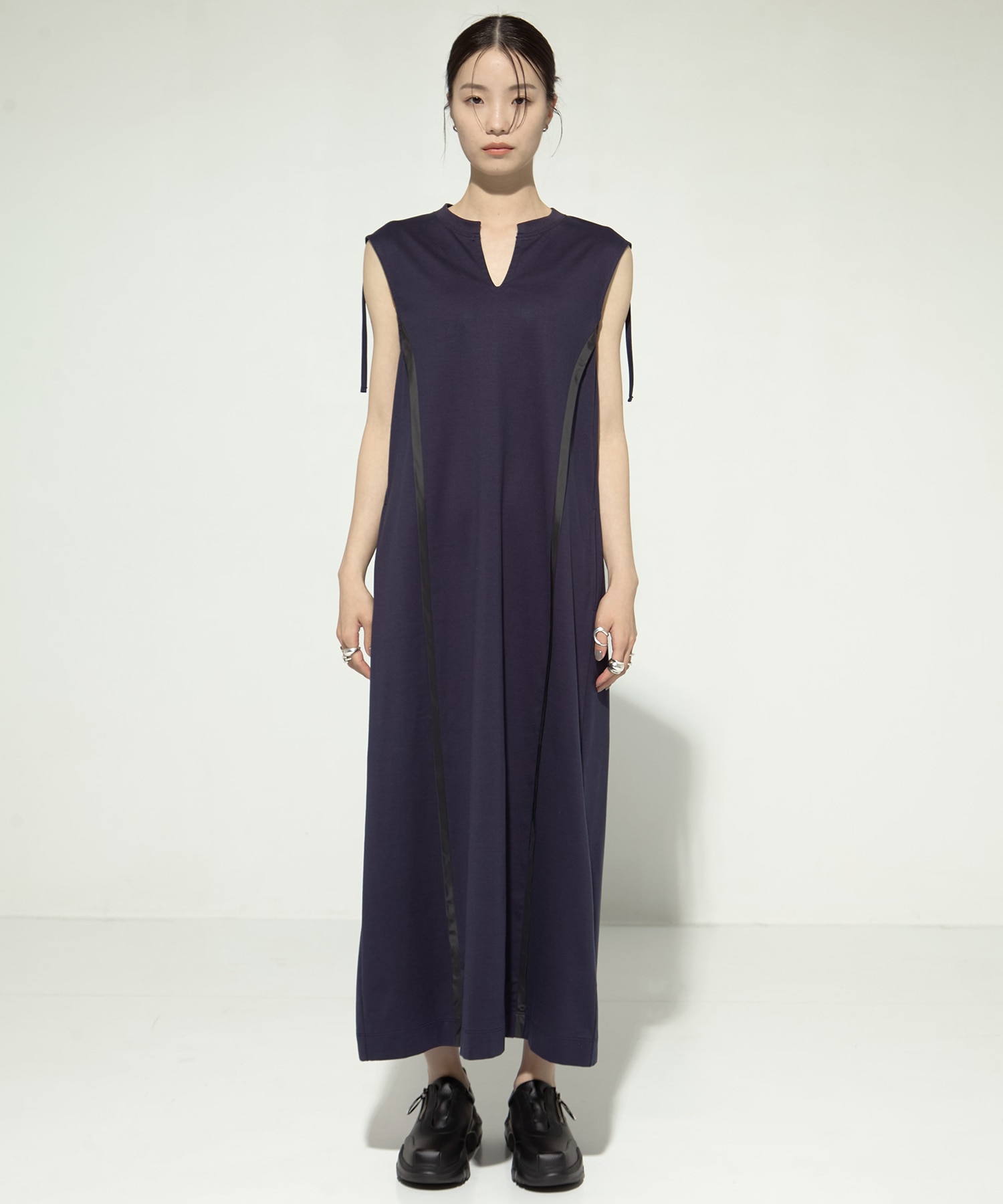 別注SIDE LINE DRESS CINOH