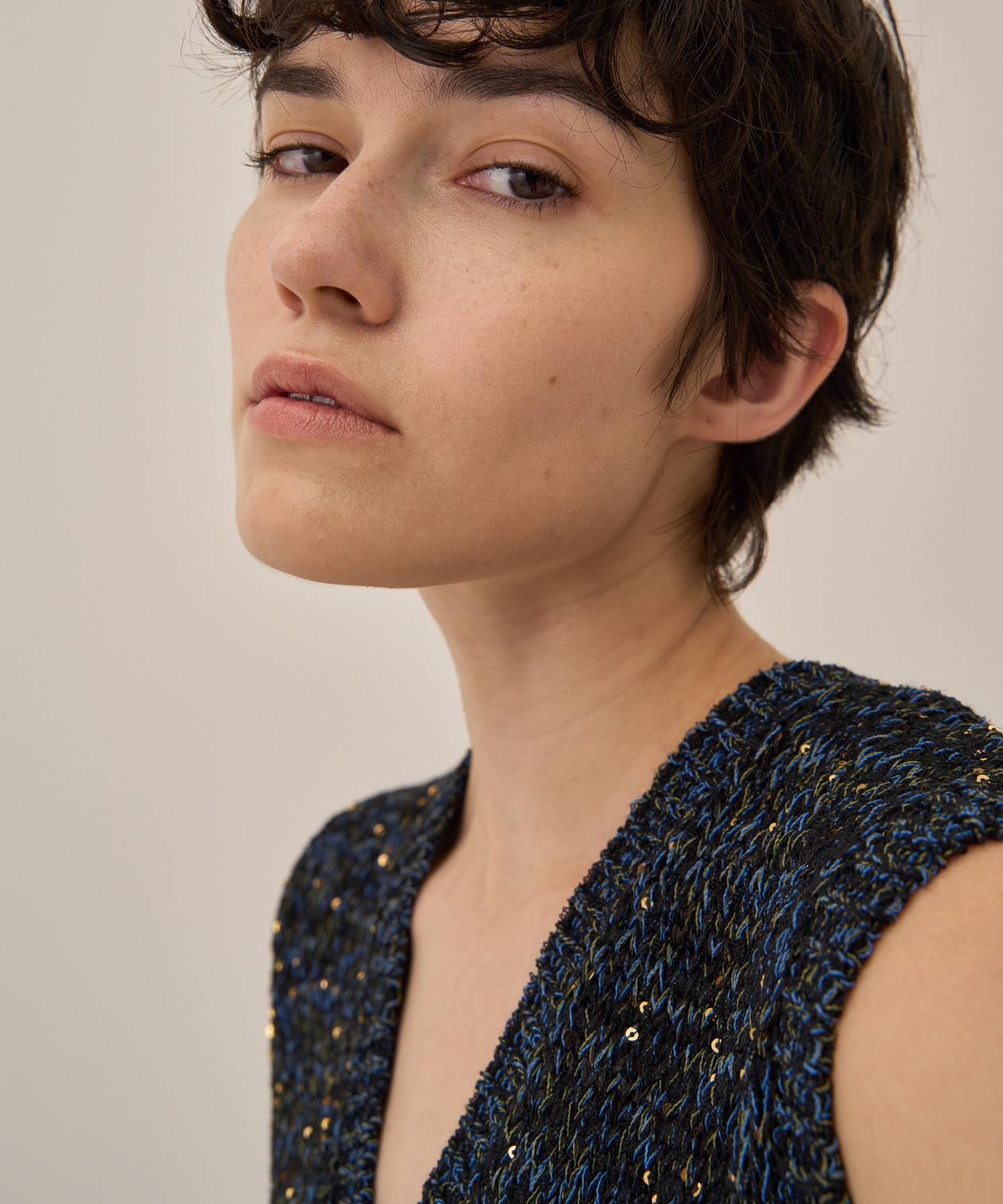 Lila Sequinned knit pullover AKIRANAKA