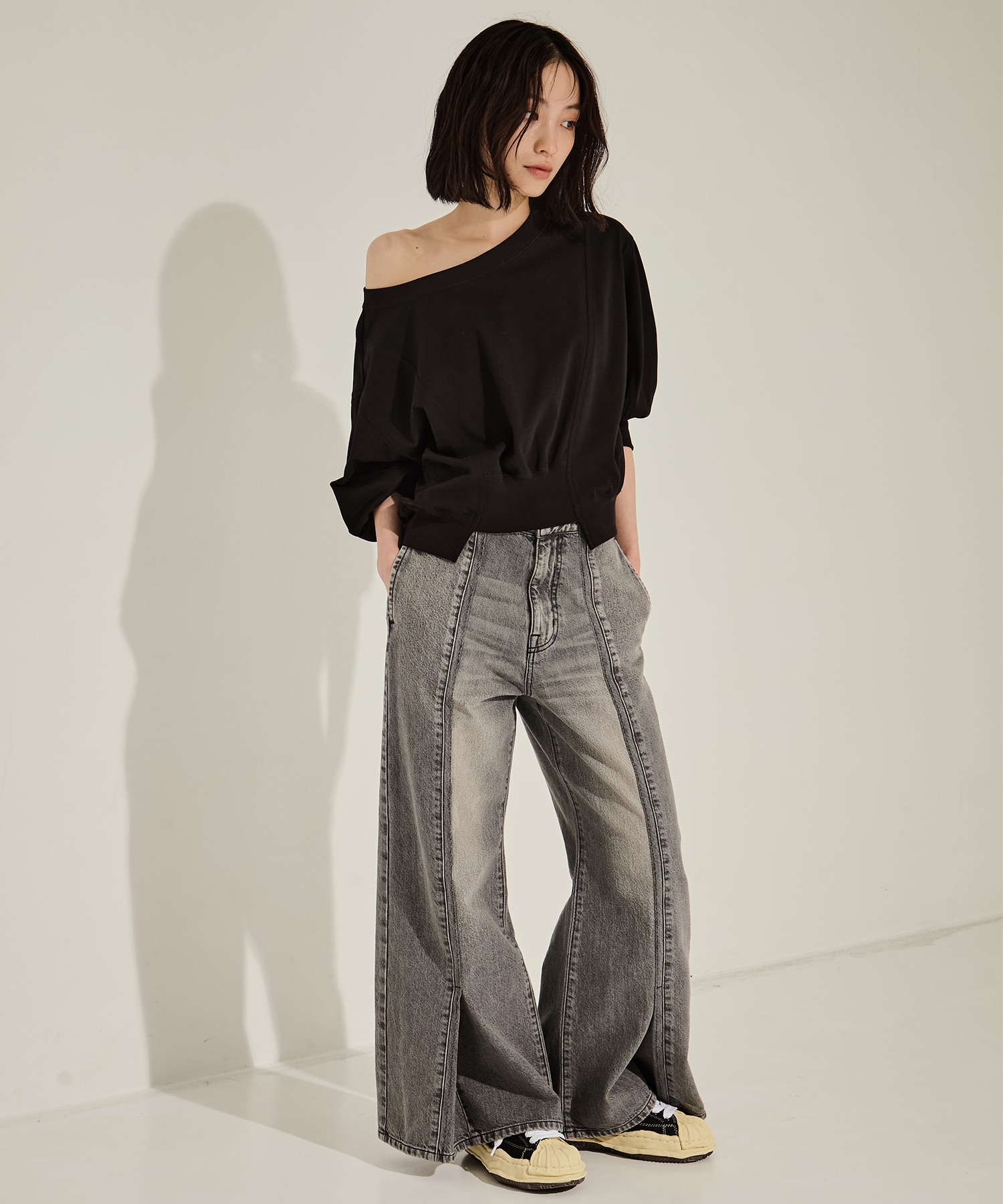 2WAY VOLUME SLEEVE TOPS STUDIOUS