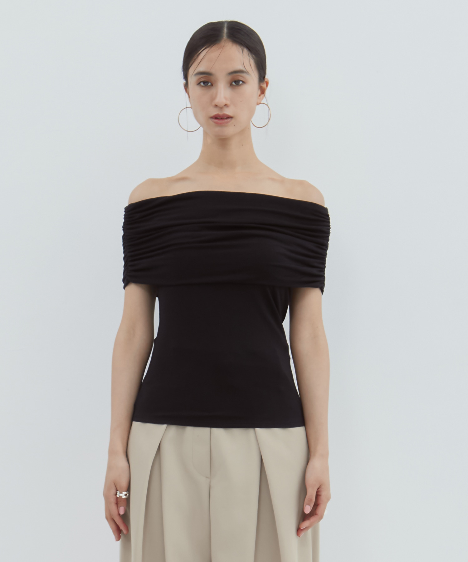 別注OFF SHOULDER TOPS determ