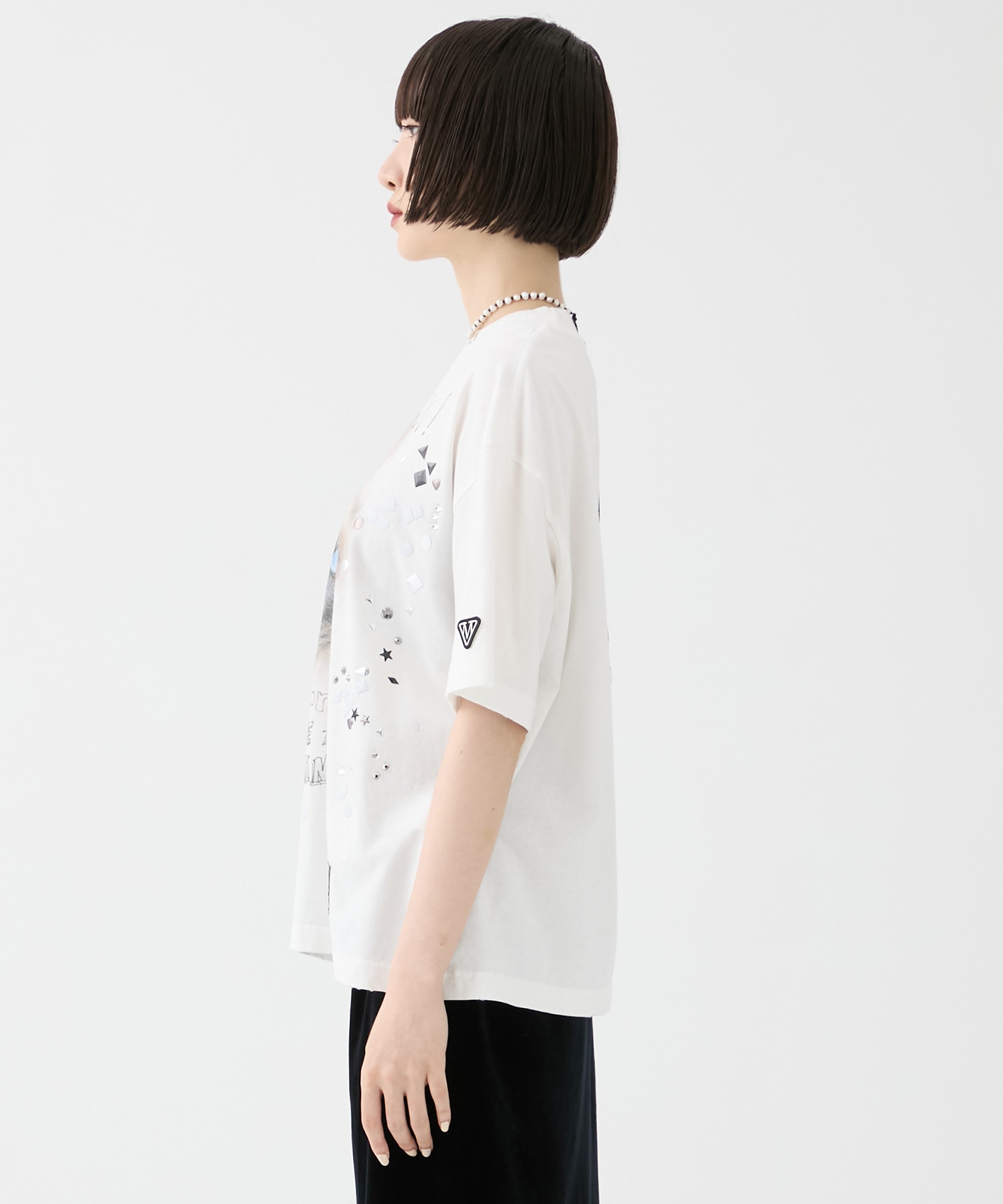 EMBELLISHED DISTRESSED TEE Maison MIHARA YASUHIRO