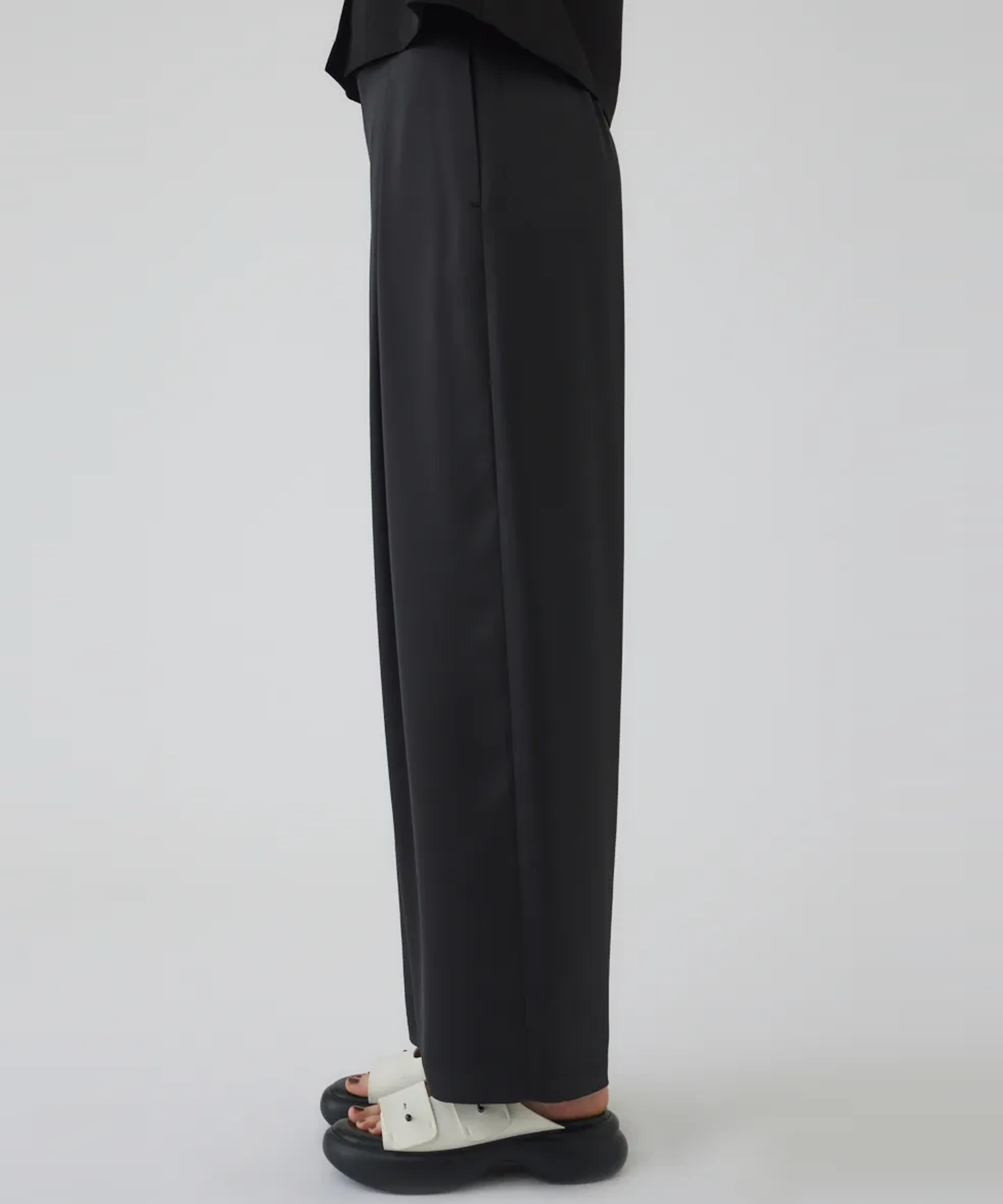新品未使用 RIM.ARK Round silhouette PT 36 RIM.ARK | Round silhouette PT (PANTS ) |RIM.ARK ONLINE STORE