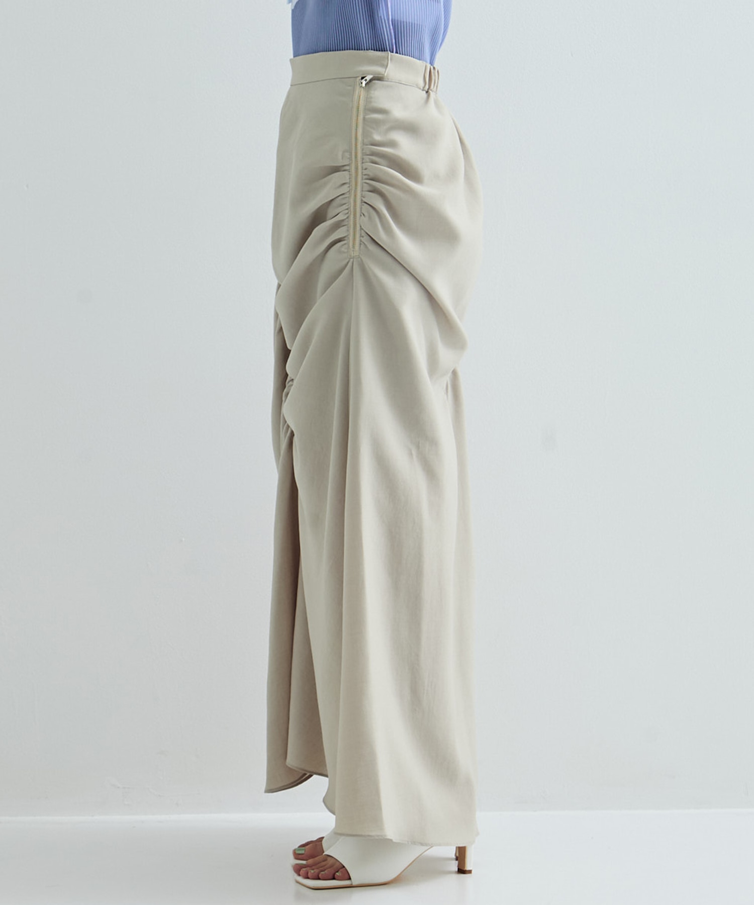 GATHER SHIRRING SKIRT STUDIOUS