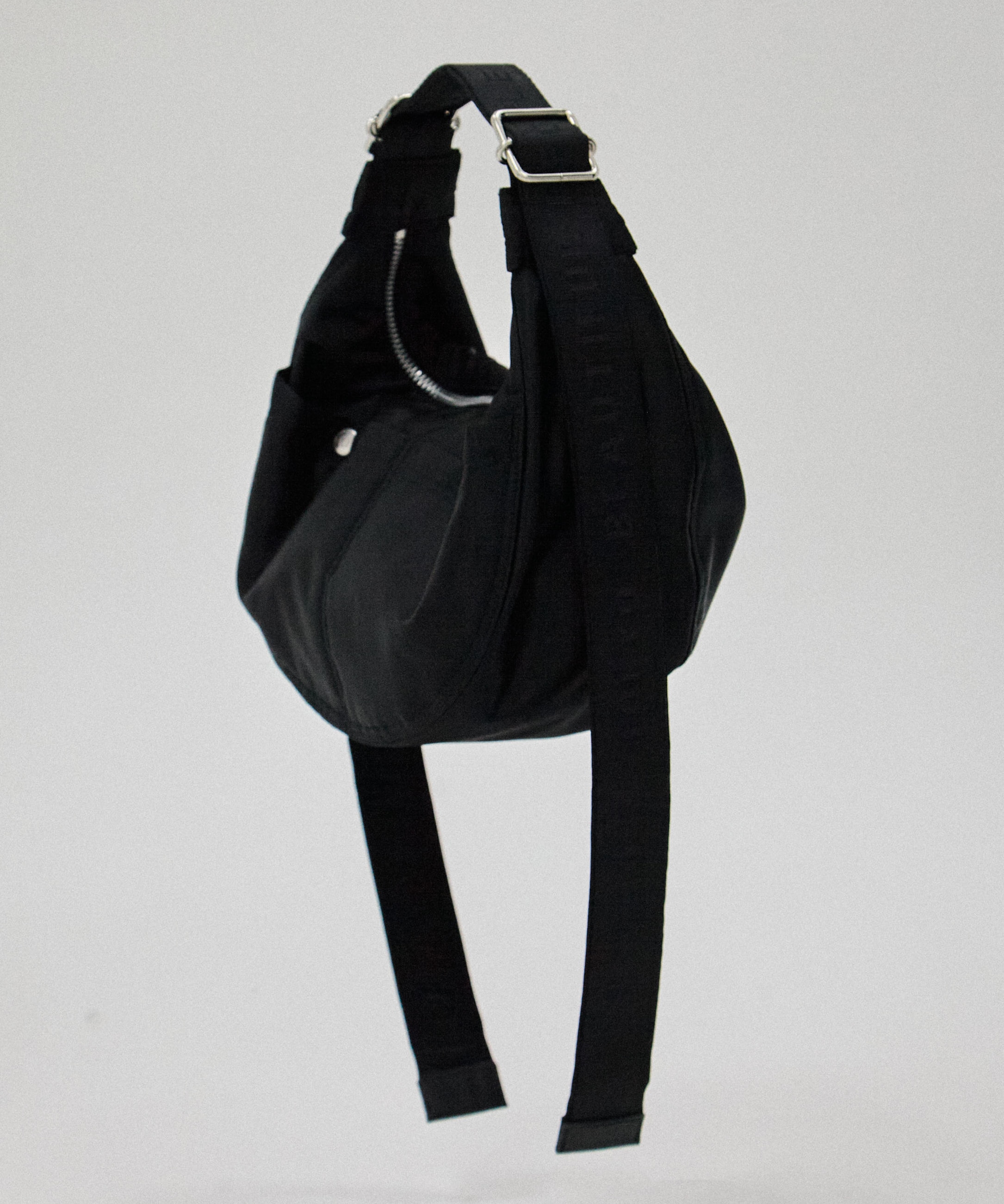 別注nylon moon shoulder bag beautiful people
