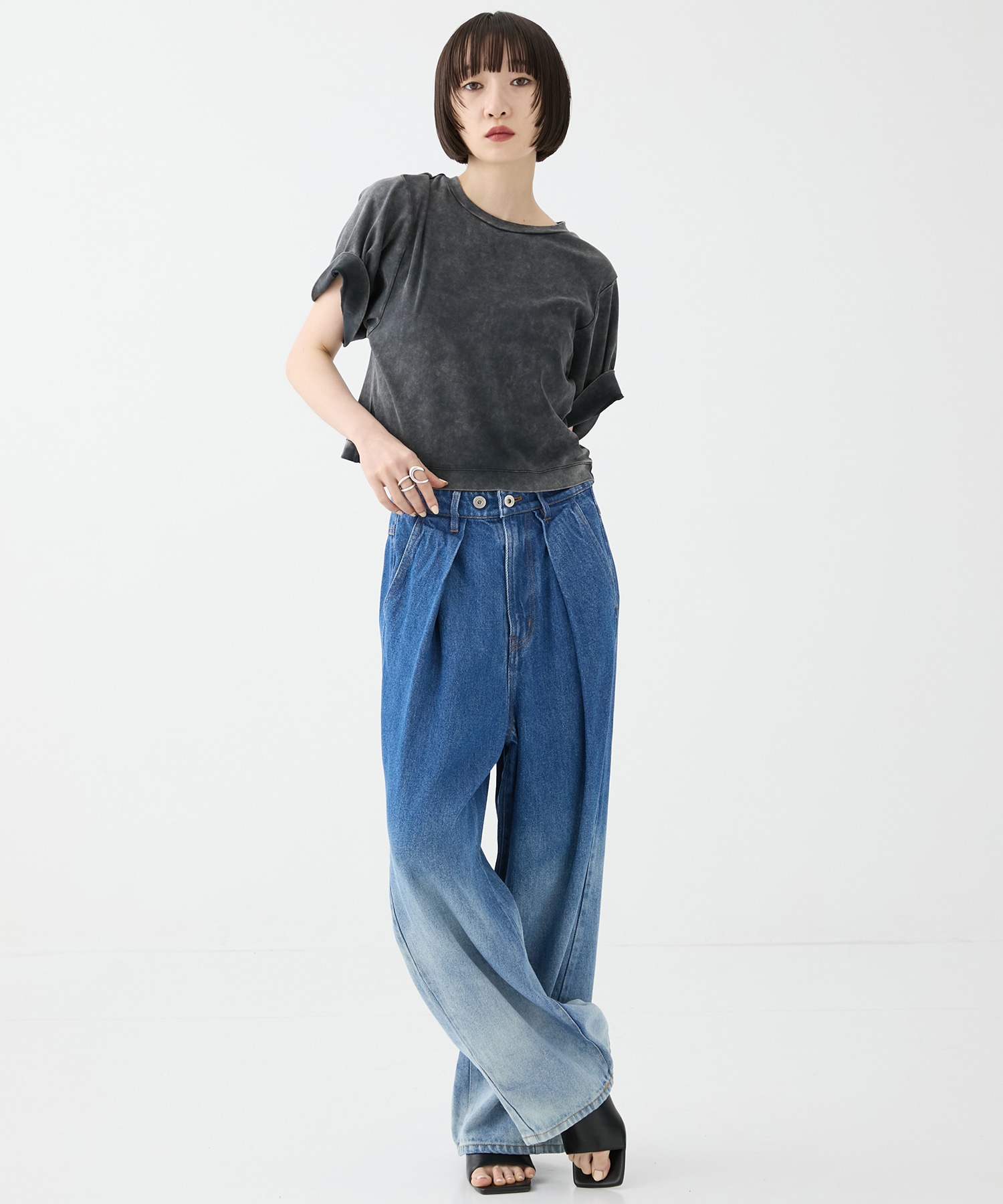 Faded Chibi Tee STUDIOUS