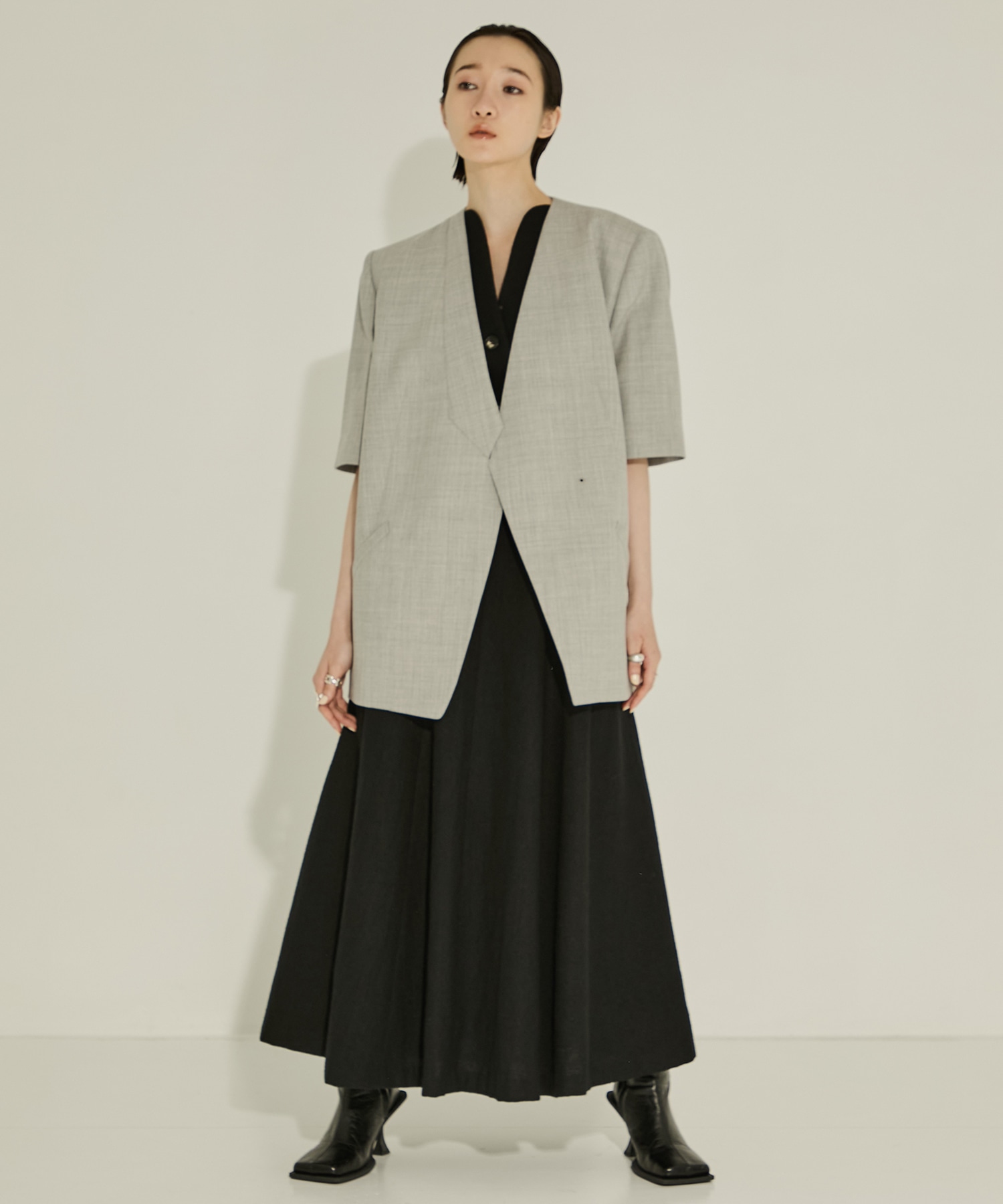 Sesilia dress BK AKIRANAKA