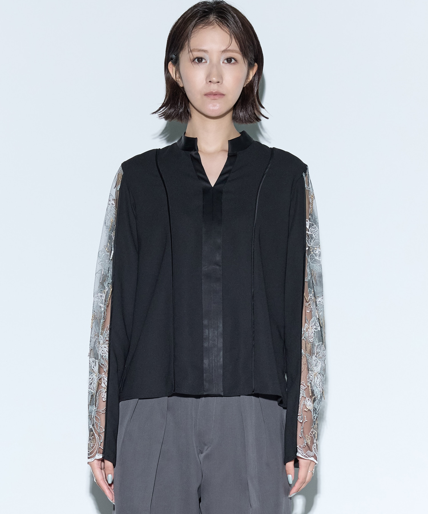 Tears flower lace tops MURRAL