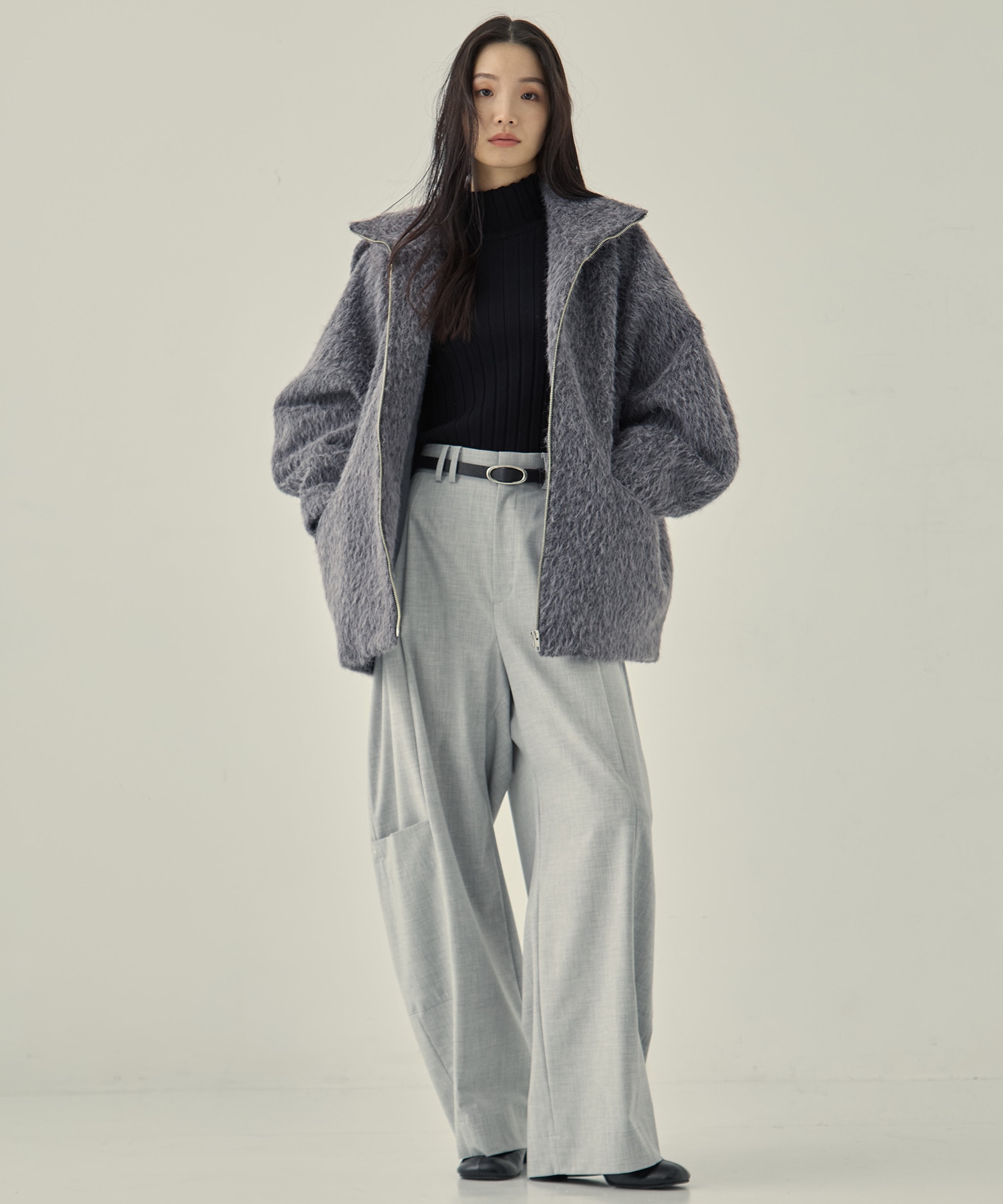 Soft Barrel Leg Cargo Trousers STUDIOUS