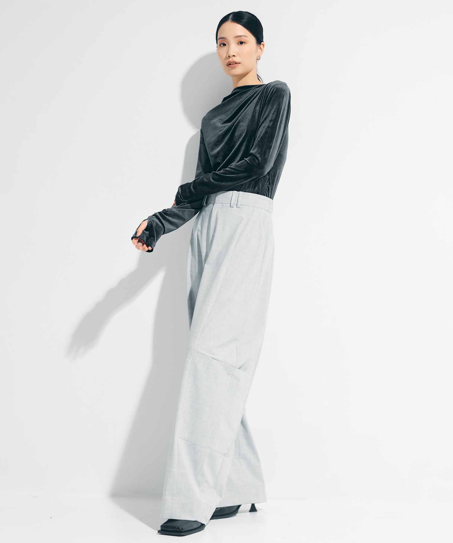 Soft Barrel Leg Cargo Trousers STUDIOUS