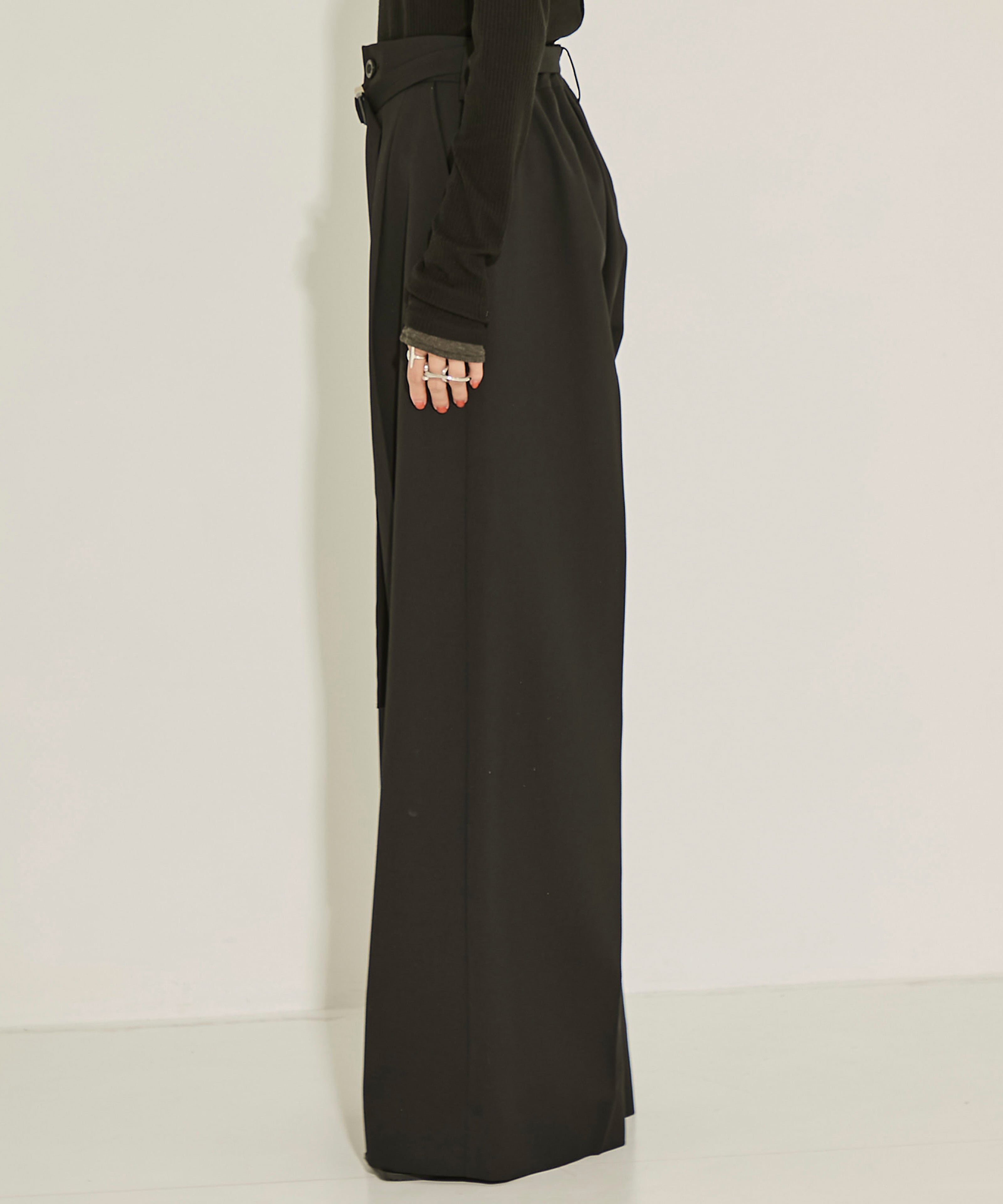 Belted Wide PNT UJOH