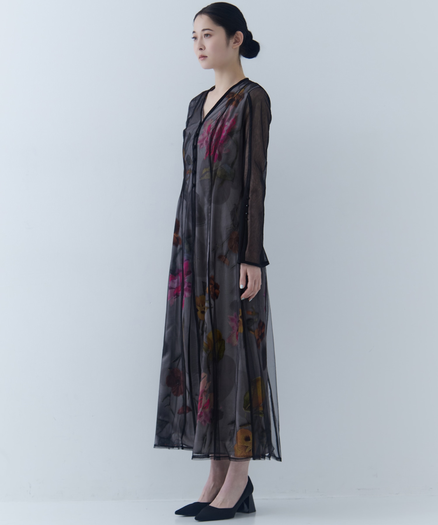 UND GRACE CHIFFON VEIL DRESS AMERI