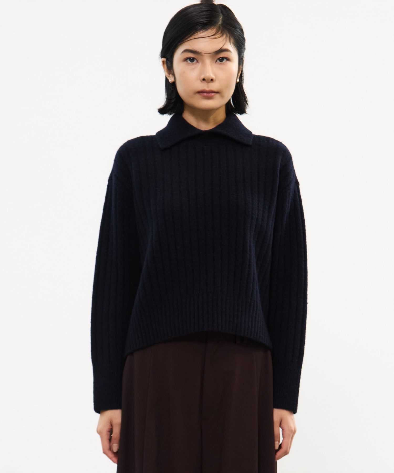 Cropped Collar Knit UJOH