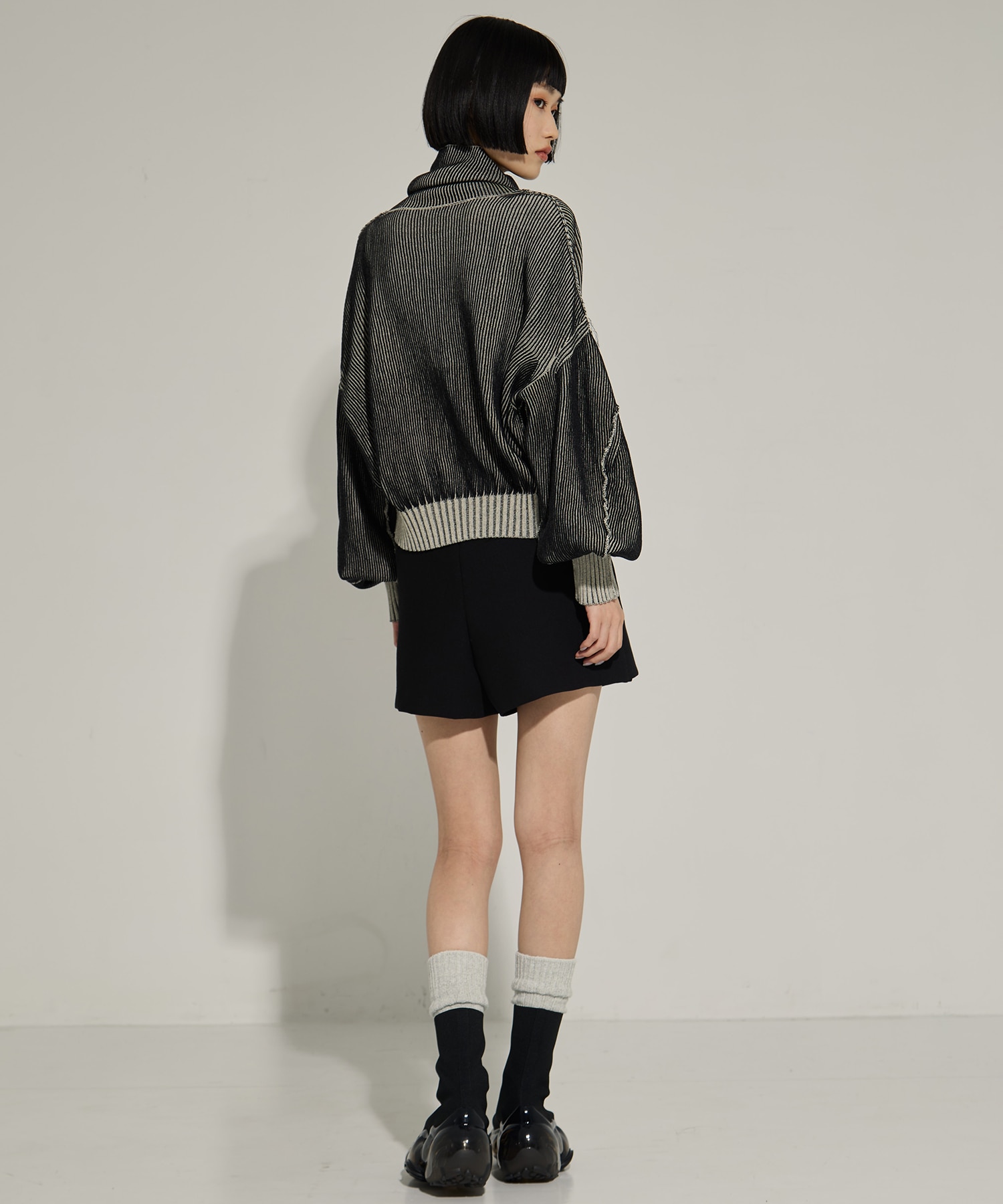 別注Dual face knit AKIKOAOKI