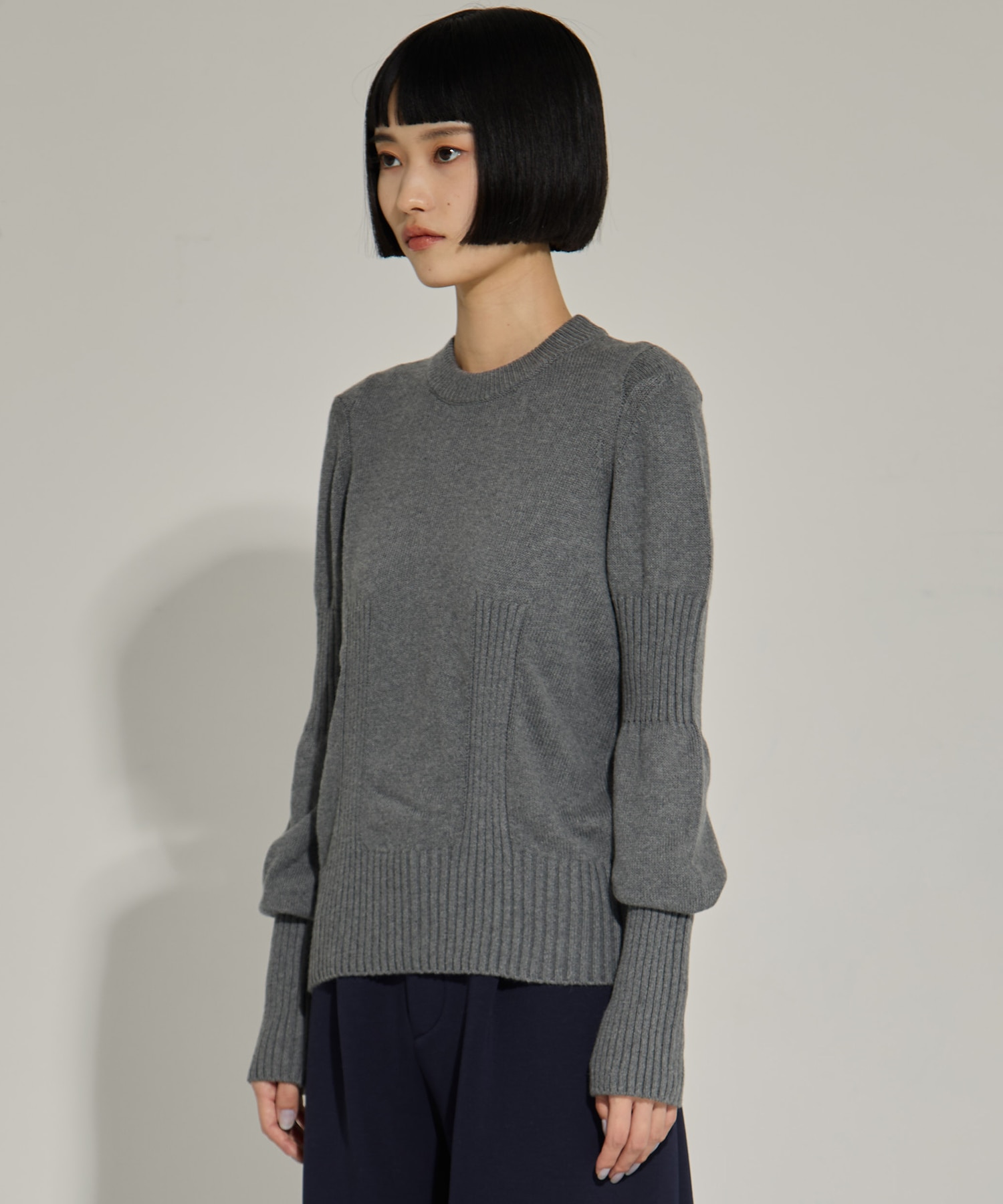 AKES-005（パフスリーブニット） AKANE UTSUNOMIYA