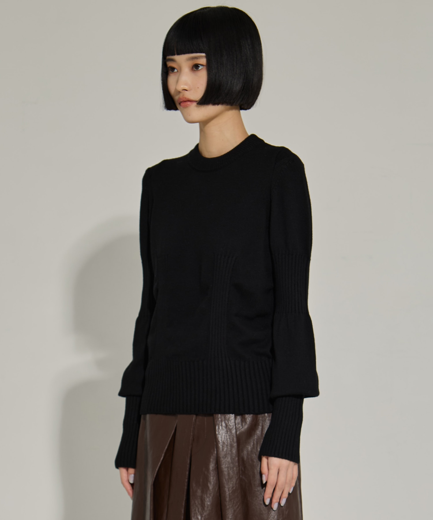 AKES-005（パフスリーブニット） AKANE UTSUNOMIYA