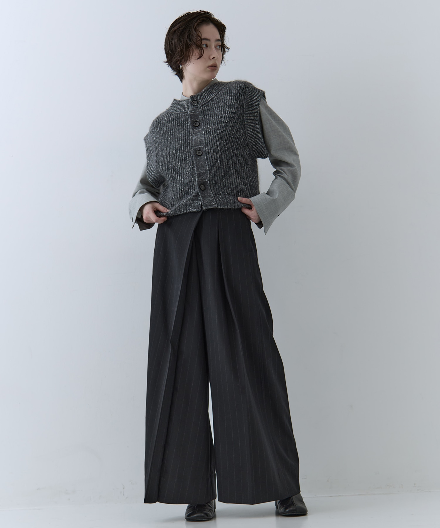 Asymmetric Tucked Flare Trousers STUDIOUS