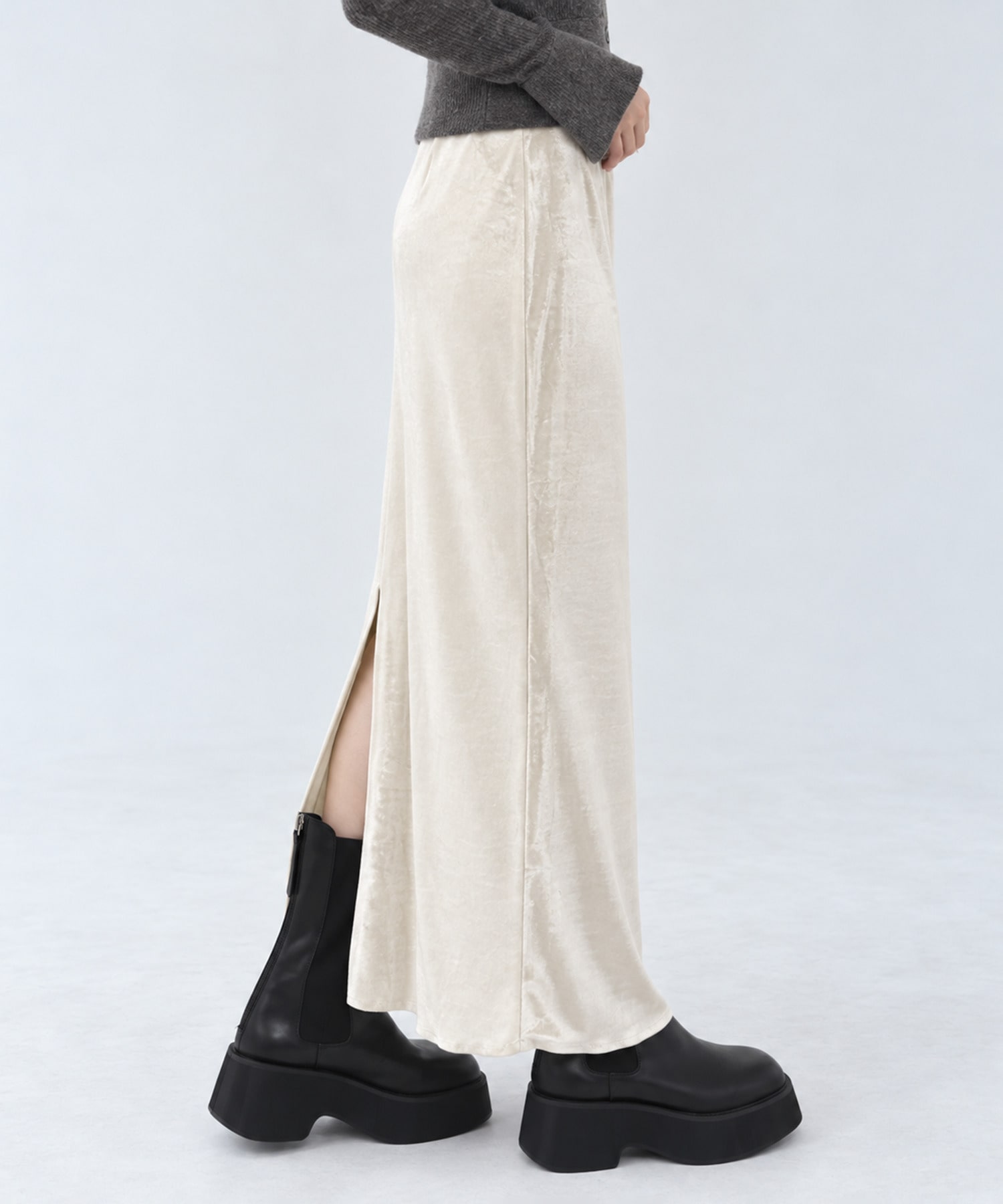 Velour Smooth Skirt STUDIOUS