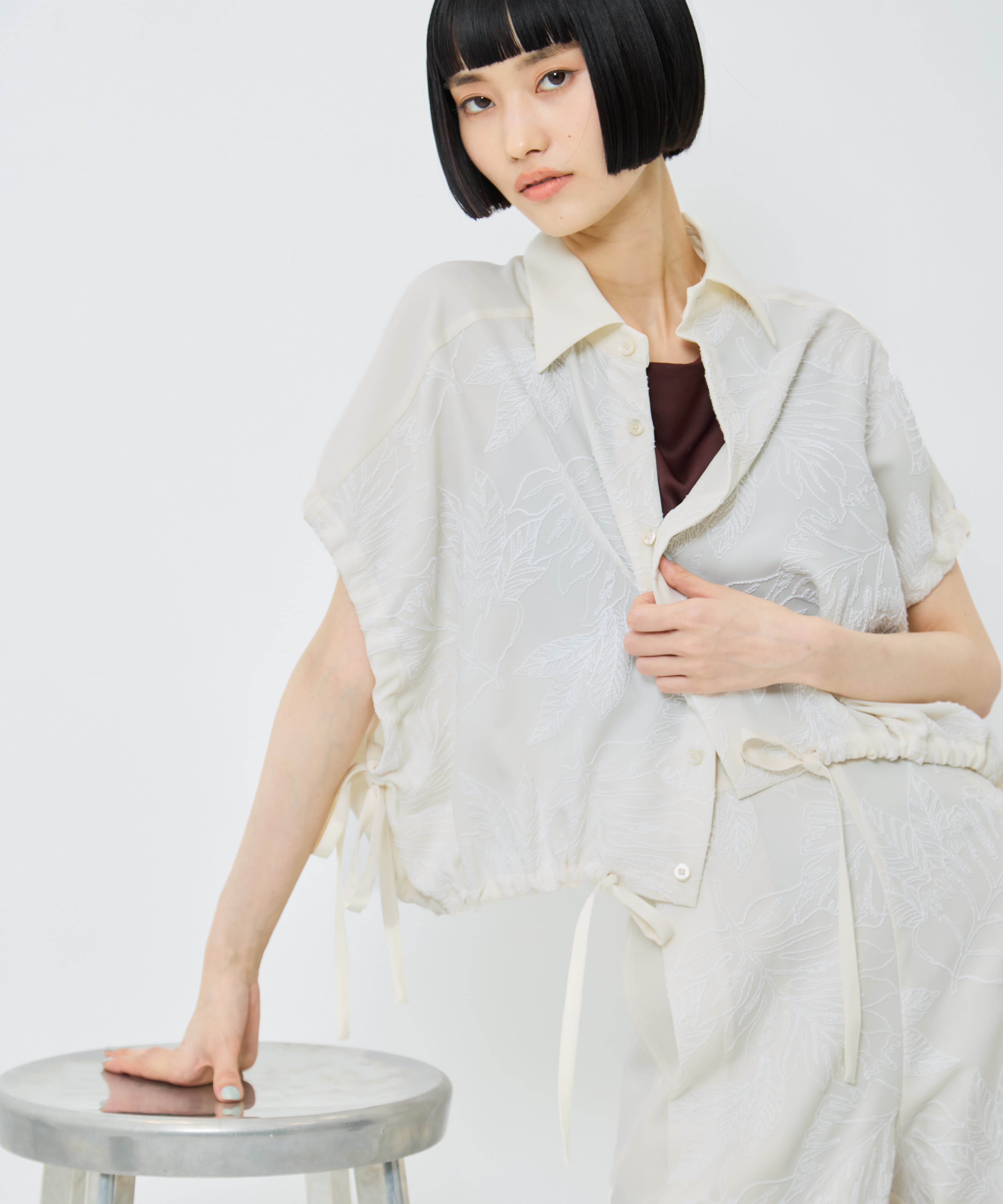 別注 FLOWER LACE GATHER SLEEVE SHIRT UJOH