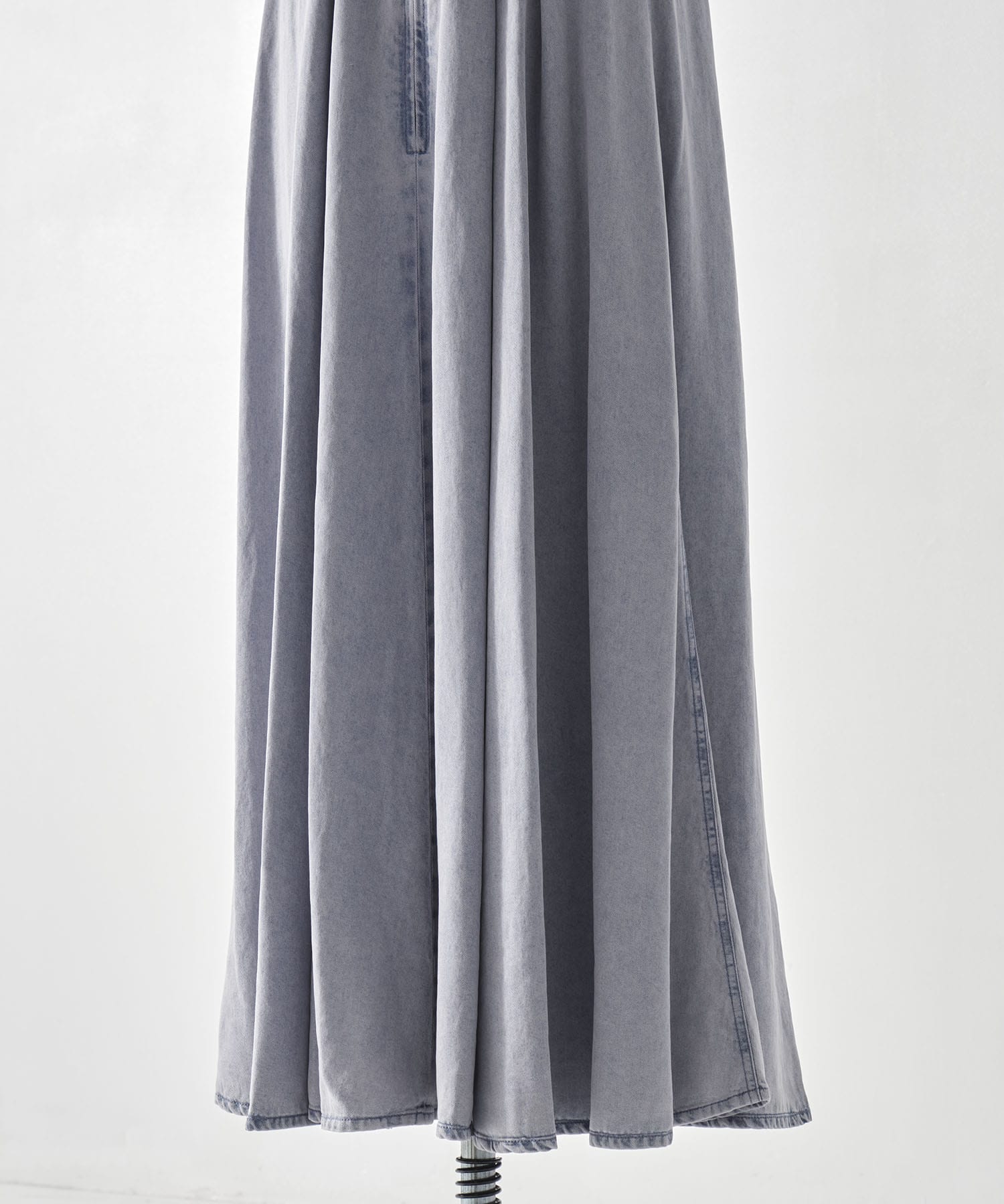 LACE DOCKING TENCEL DENIM FLARE DRESS AMERI