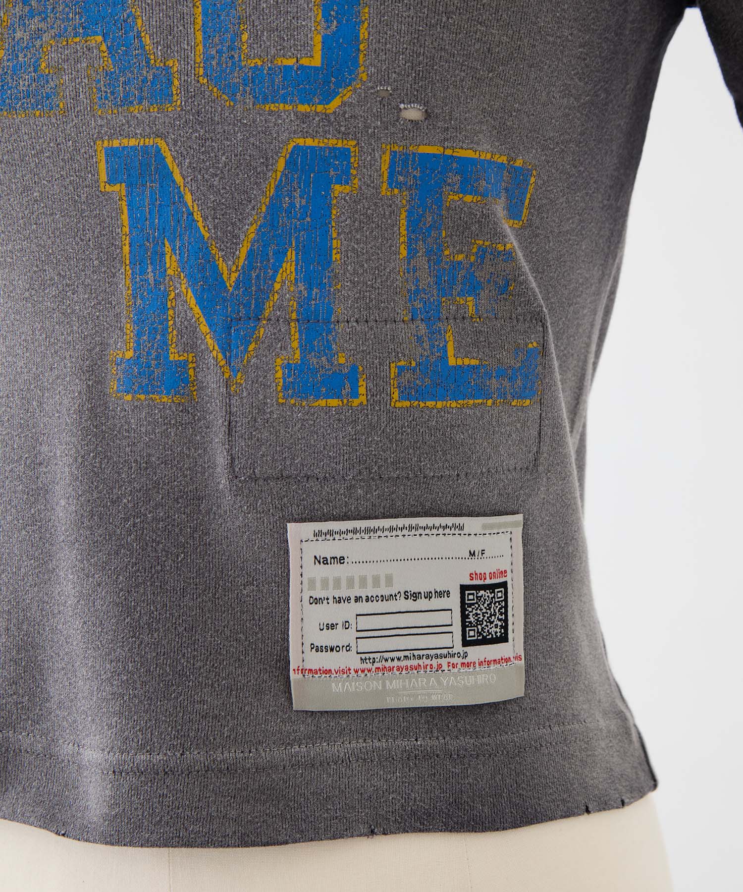 SUN FADED COLLAGE PRINT TEE Maison MIHARA YASUHIRO