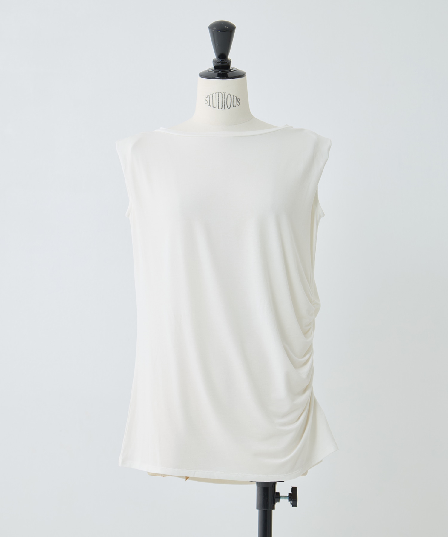別注collagen no sleeve tops determ