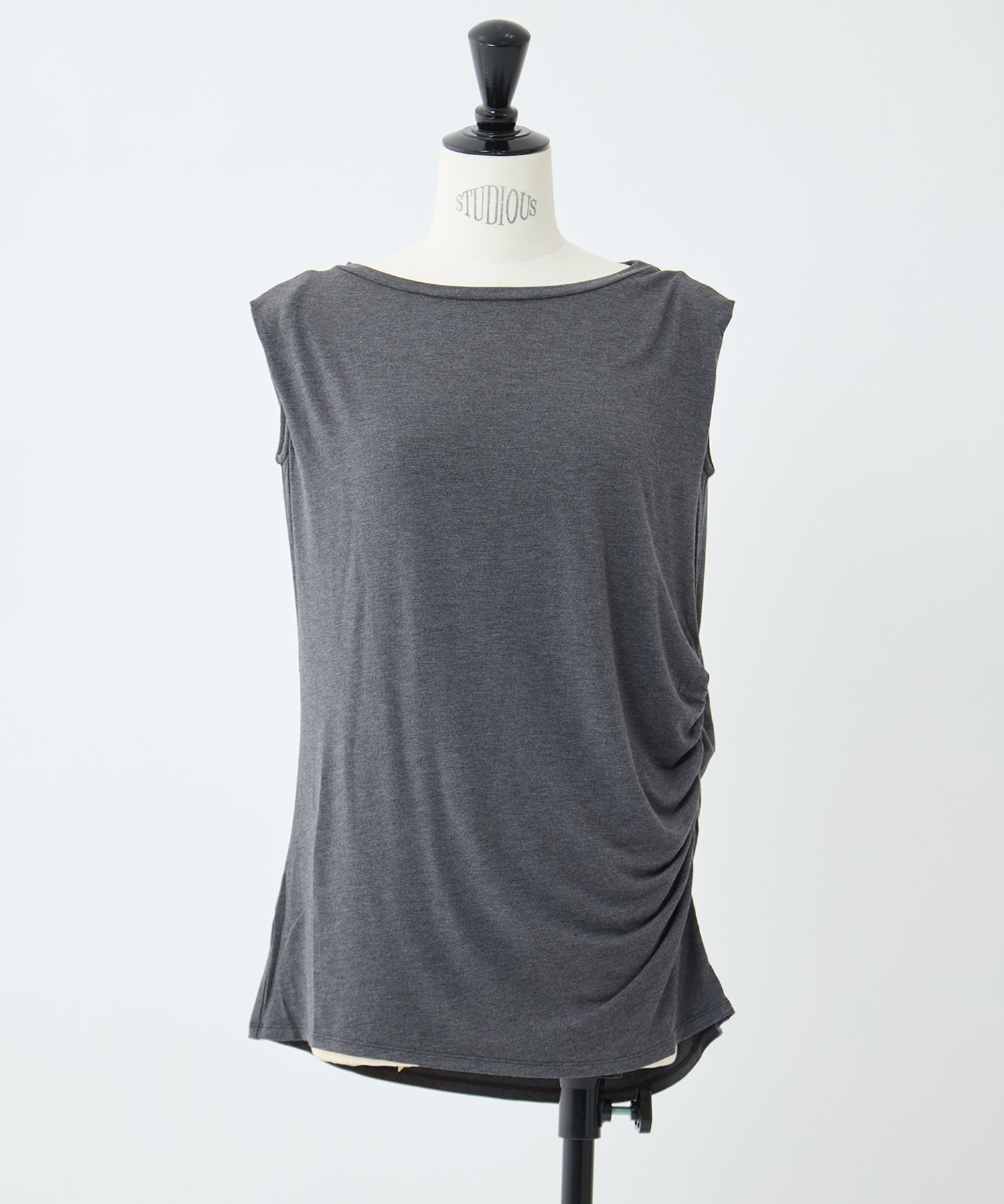 別注collagen no sleeve tops determ