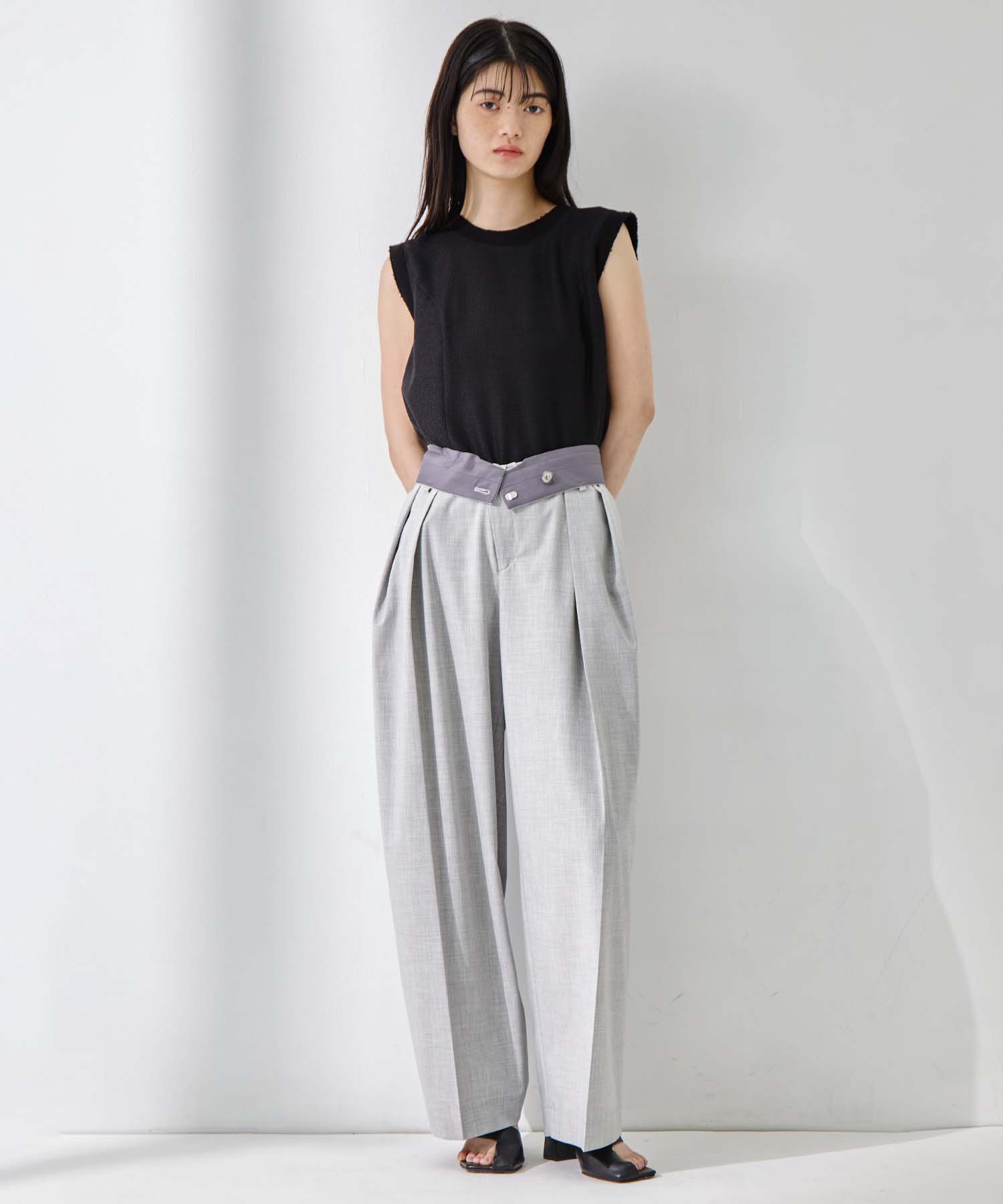 Double Tucked Stretch Trousers STUDIOUS