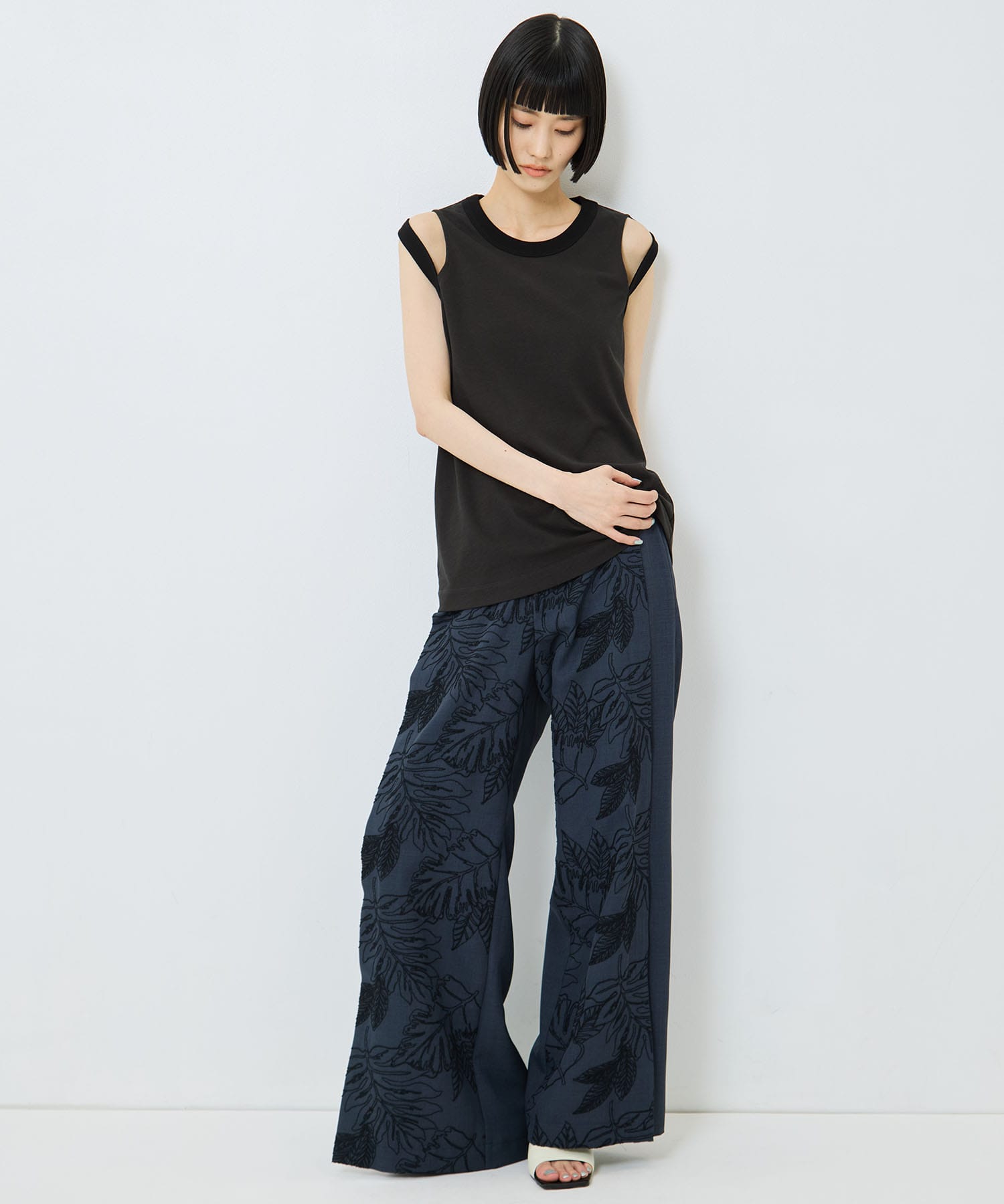 別注 FLOWER LACE POCKET PANTS UJOH