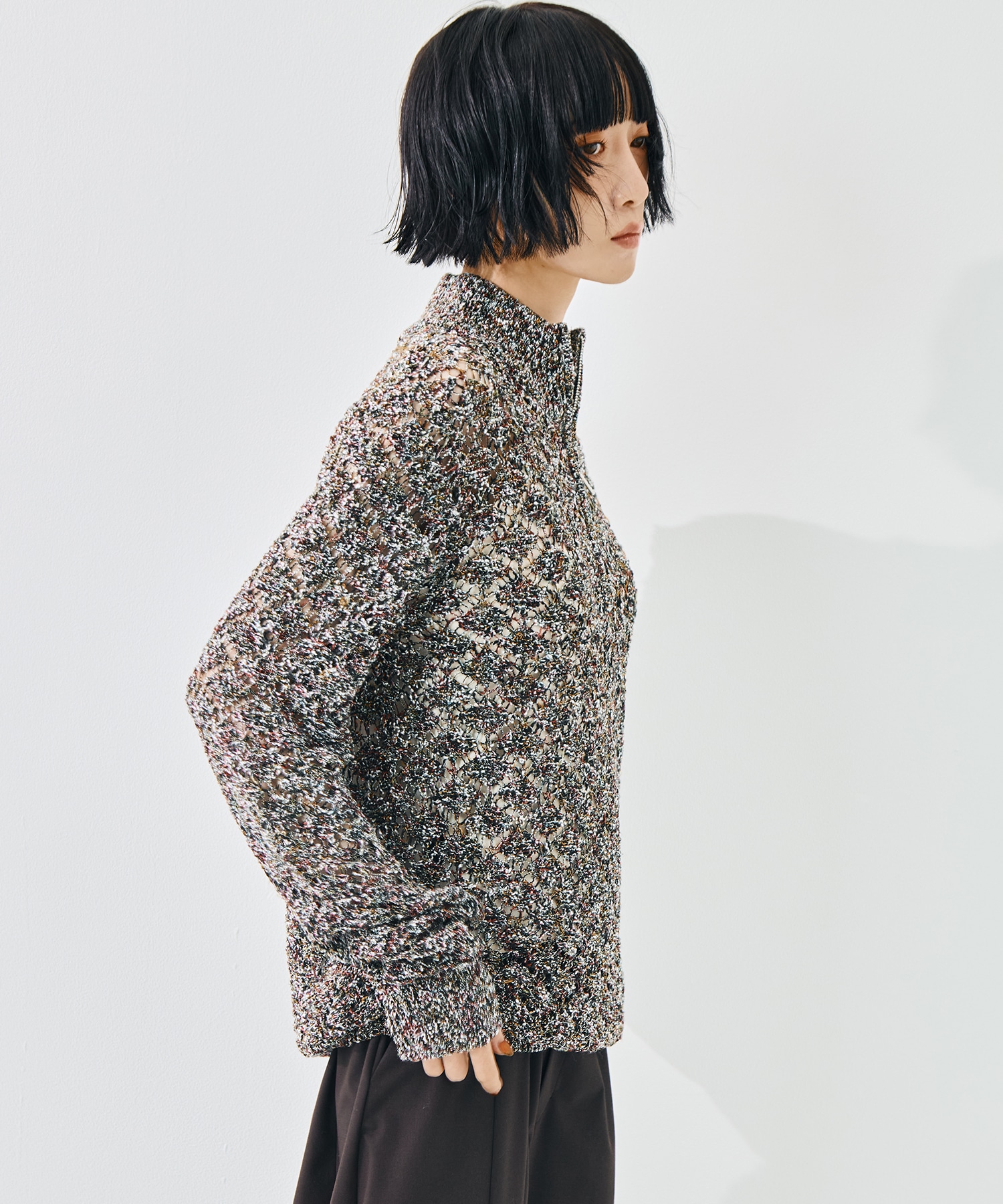 MULTI-COLORED HALF-ZIP KNIT TAAKK