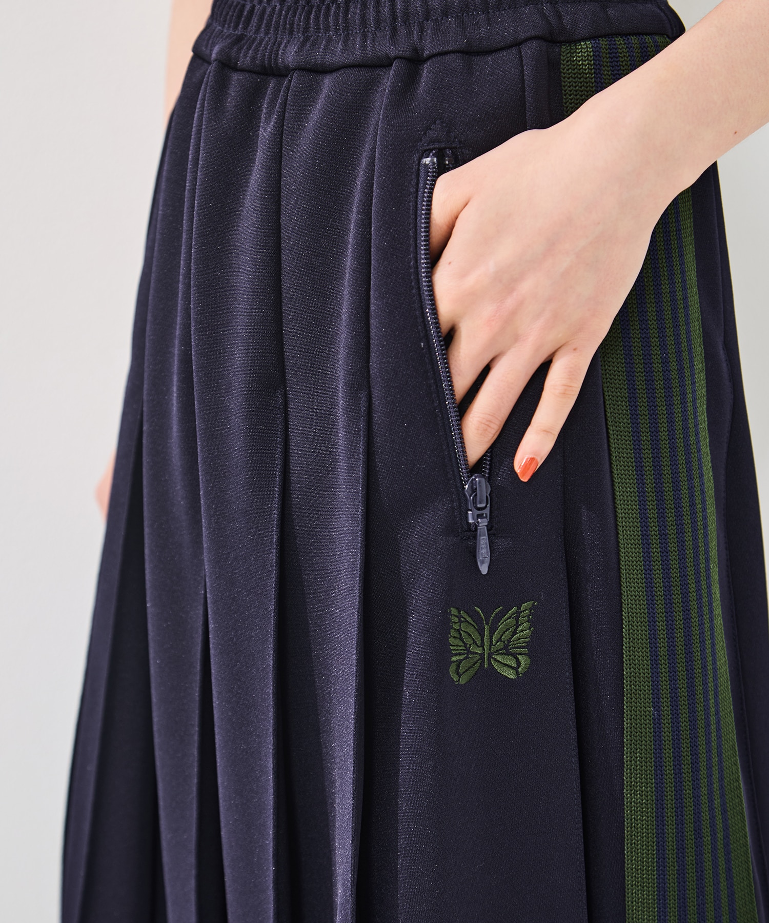 Pleated Tarack Skirt-Poly smooth Needles