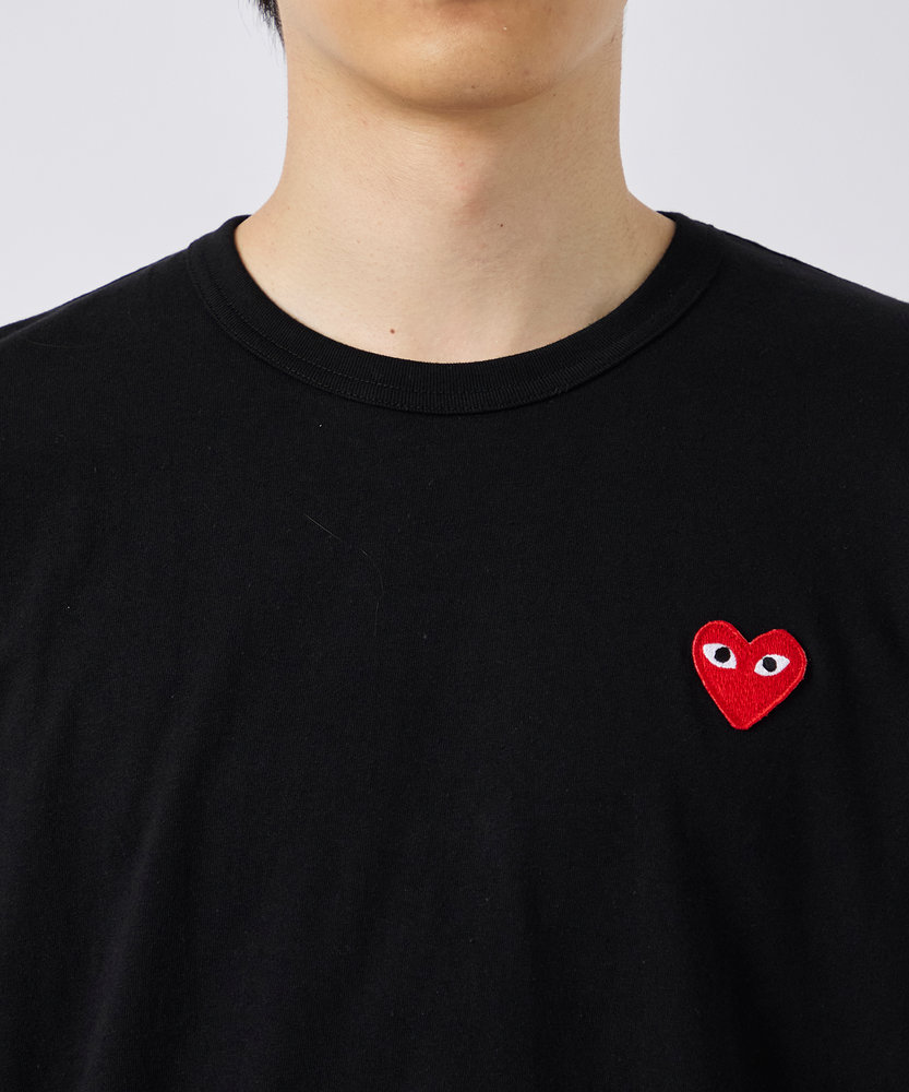 AX-T118-051 L/S T-SHIRT RED EMBLEMRED HEART PLAY COMME des GARCONS