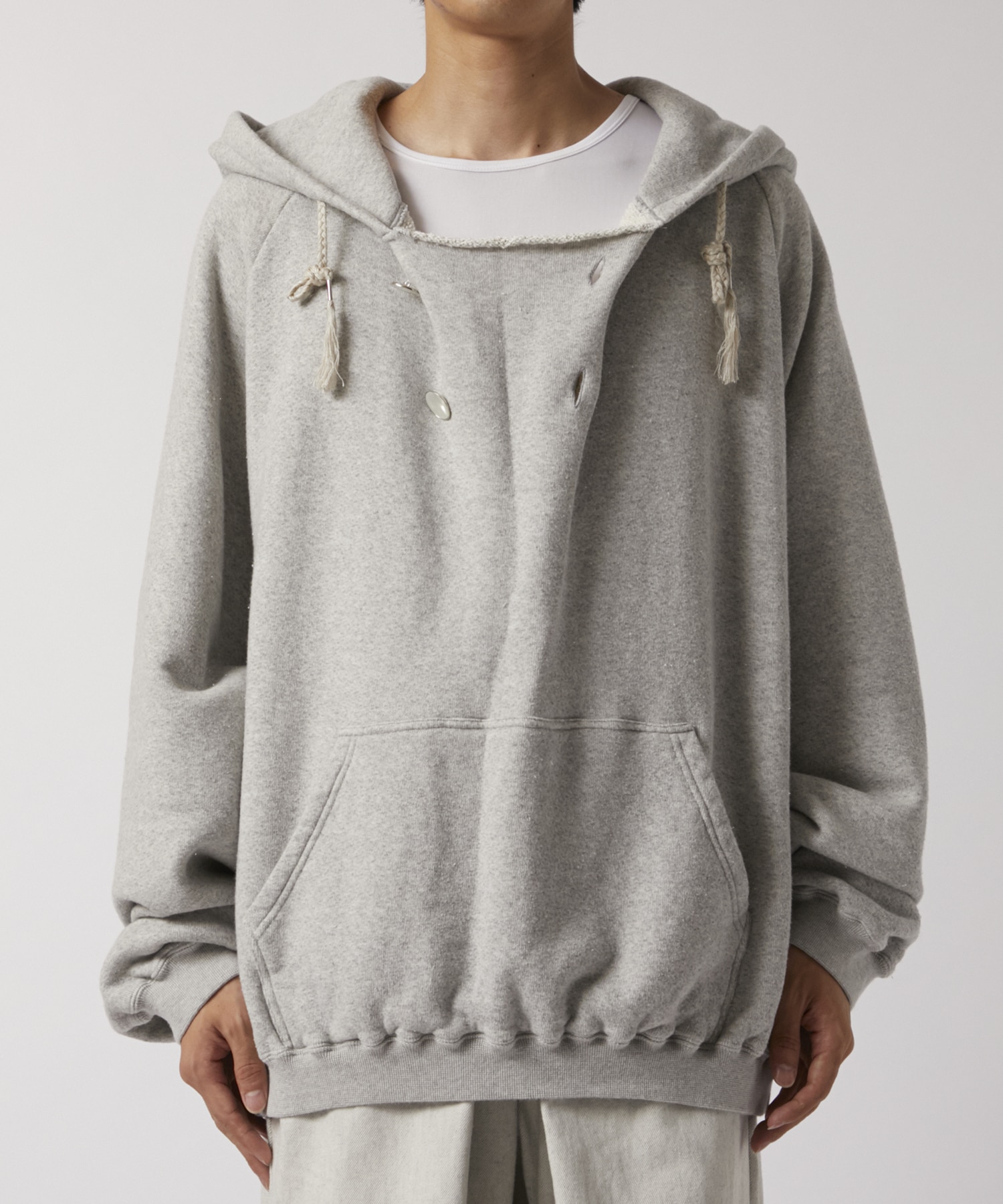 Sprayed Deep Tuck Hoodie Old Fabric Fujimoto