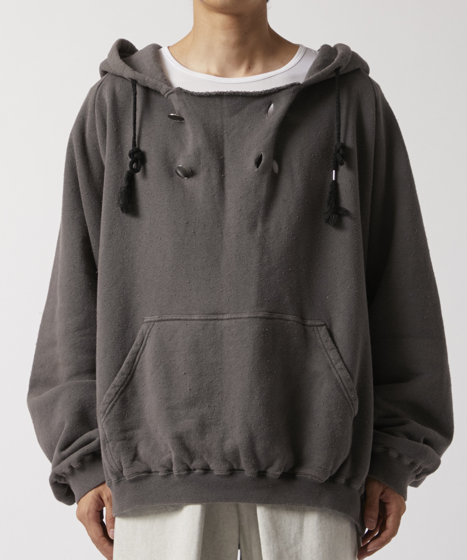 Sprayed Deep Tuck Hoodie Old Fabric Fujimoto