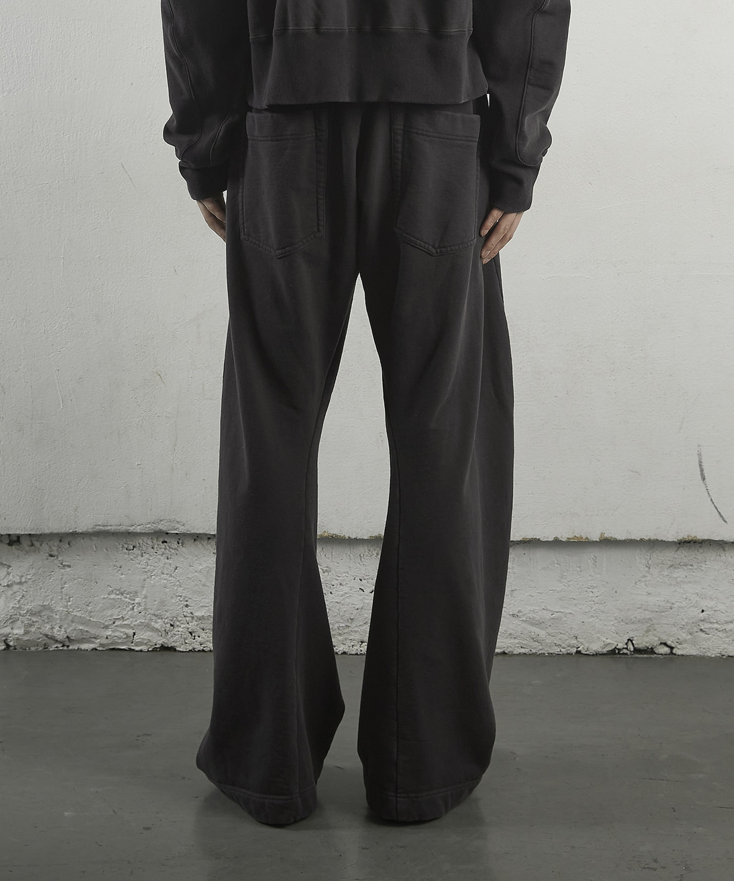 3D TWISTED LOUNGE WIDE PANTS NVRFRGT