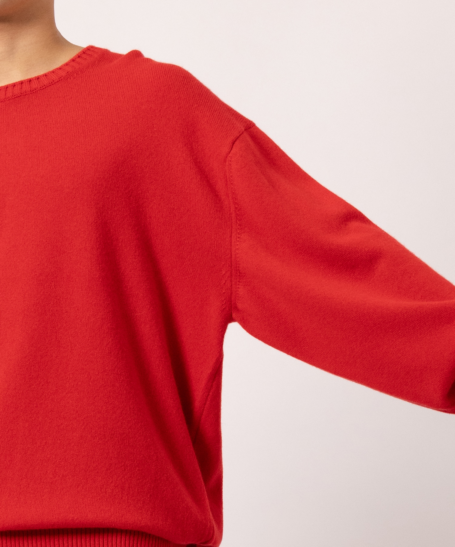 Cashmere Long Sleeve Knit T-shirt gim context