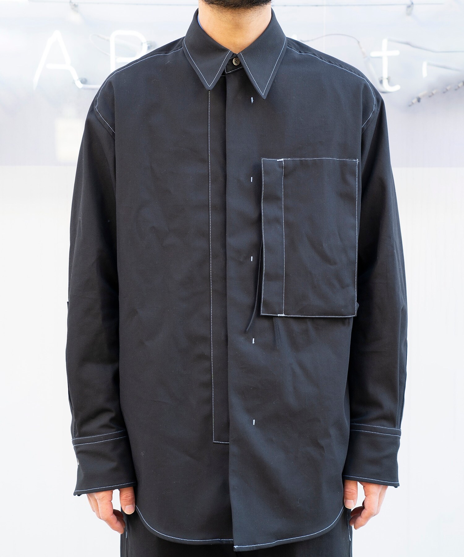 STUDIOUS別注 CONTRAST STITCHED HOOK FRONT SHIRT NVRFRGT