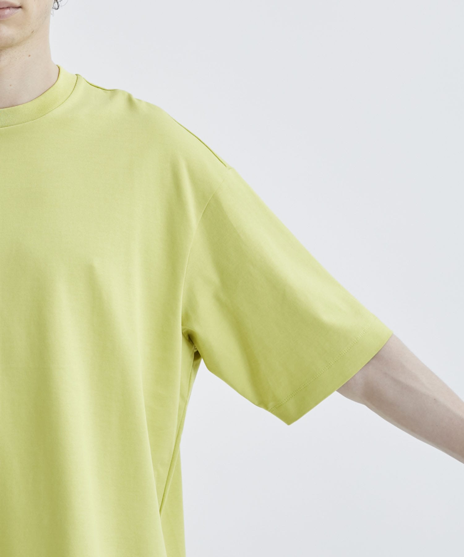 <CITY>BIG TEE STUDIOUS