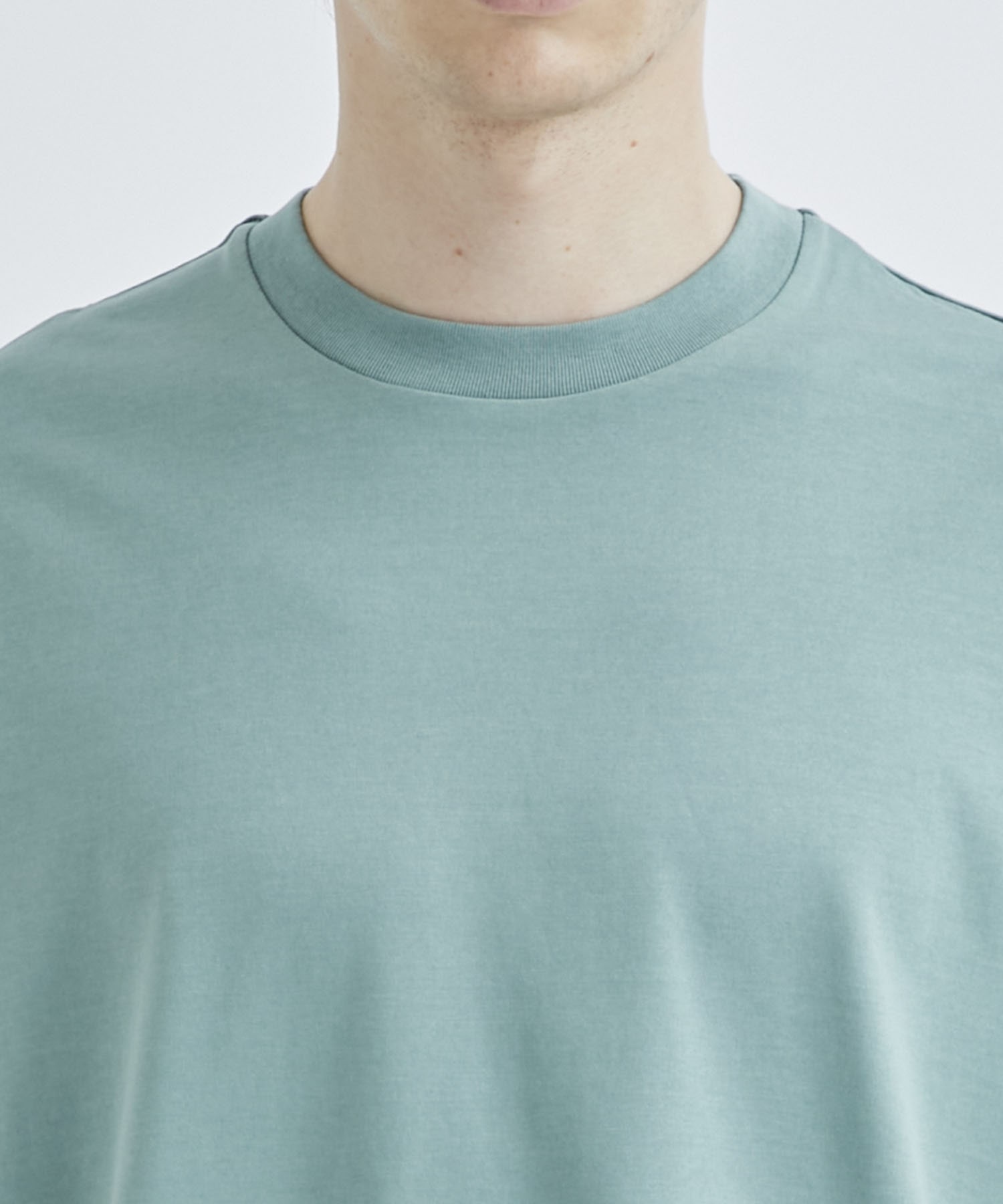 <CITY>BIG TEE STUDIOUS