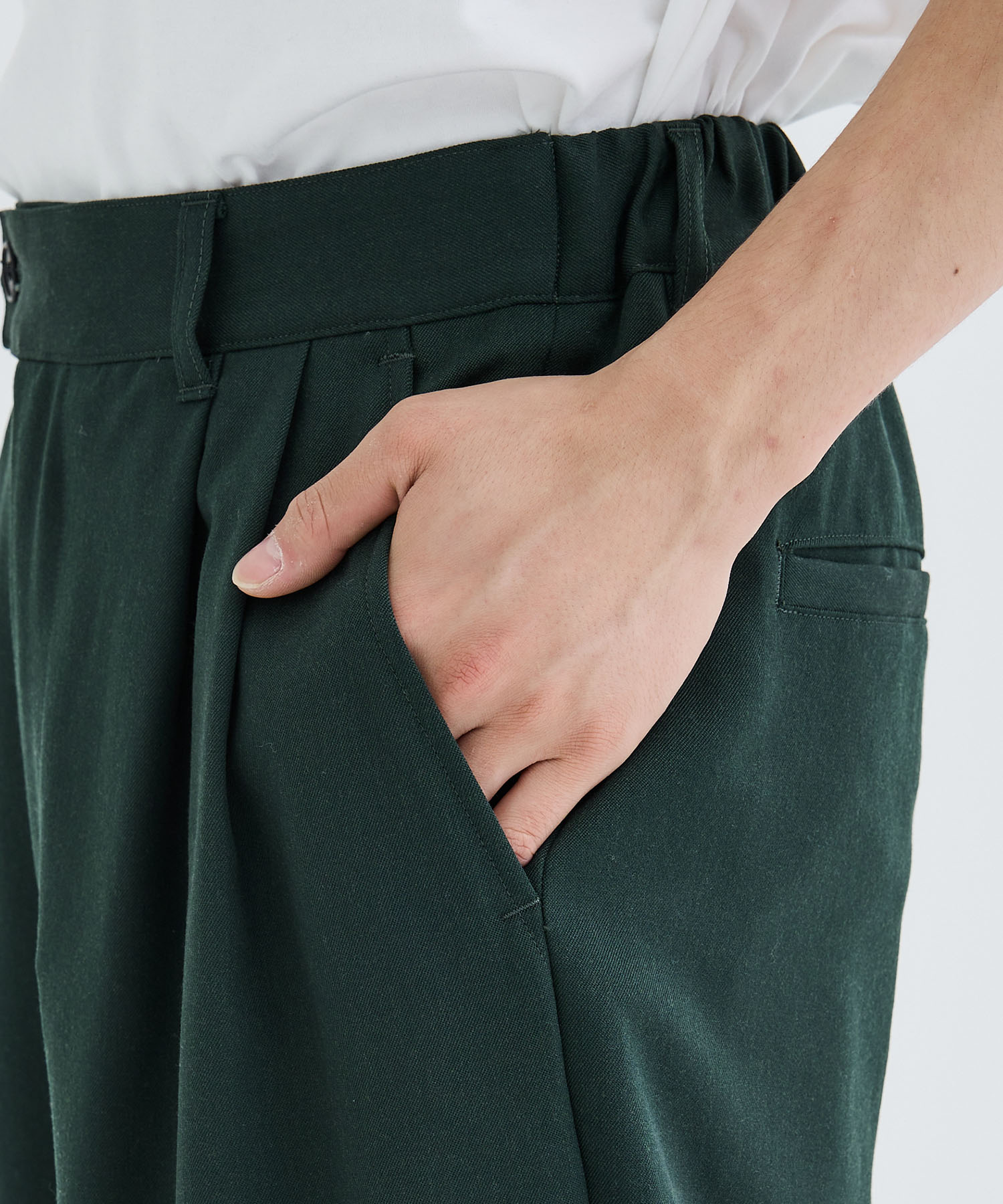 2TUCK TAPERED PANTS | JUHA