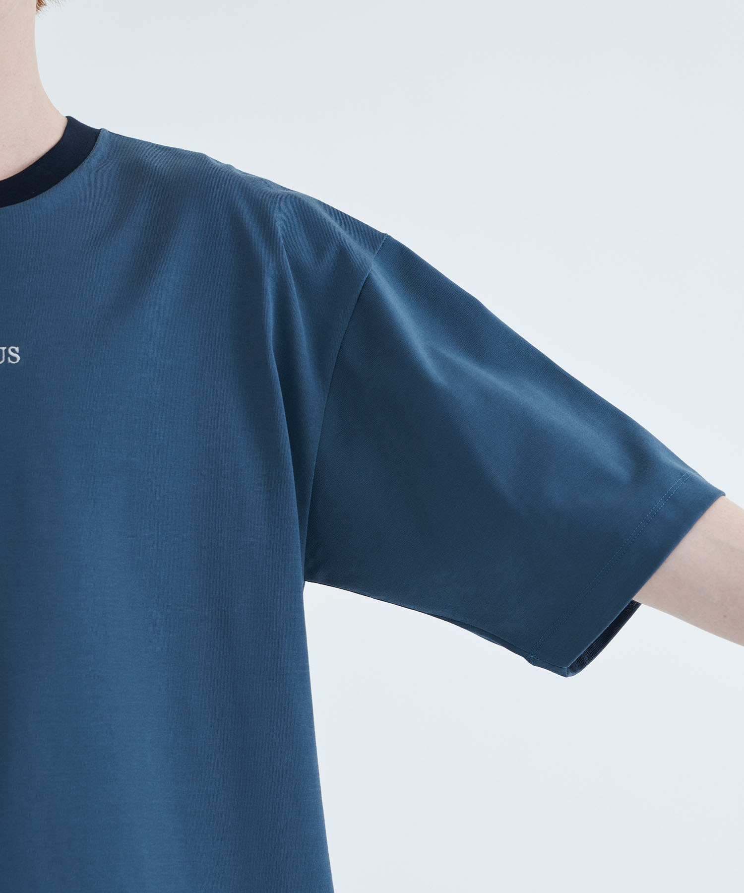 STUDIOUS刺繍ロゴS/S Tee STUDIOUS