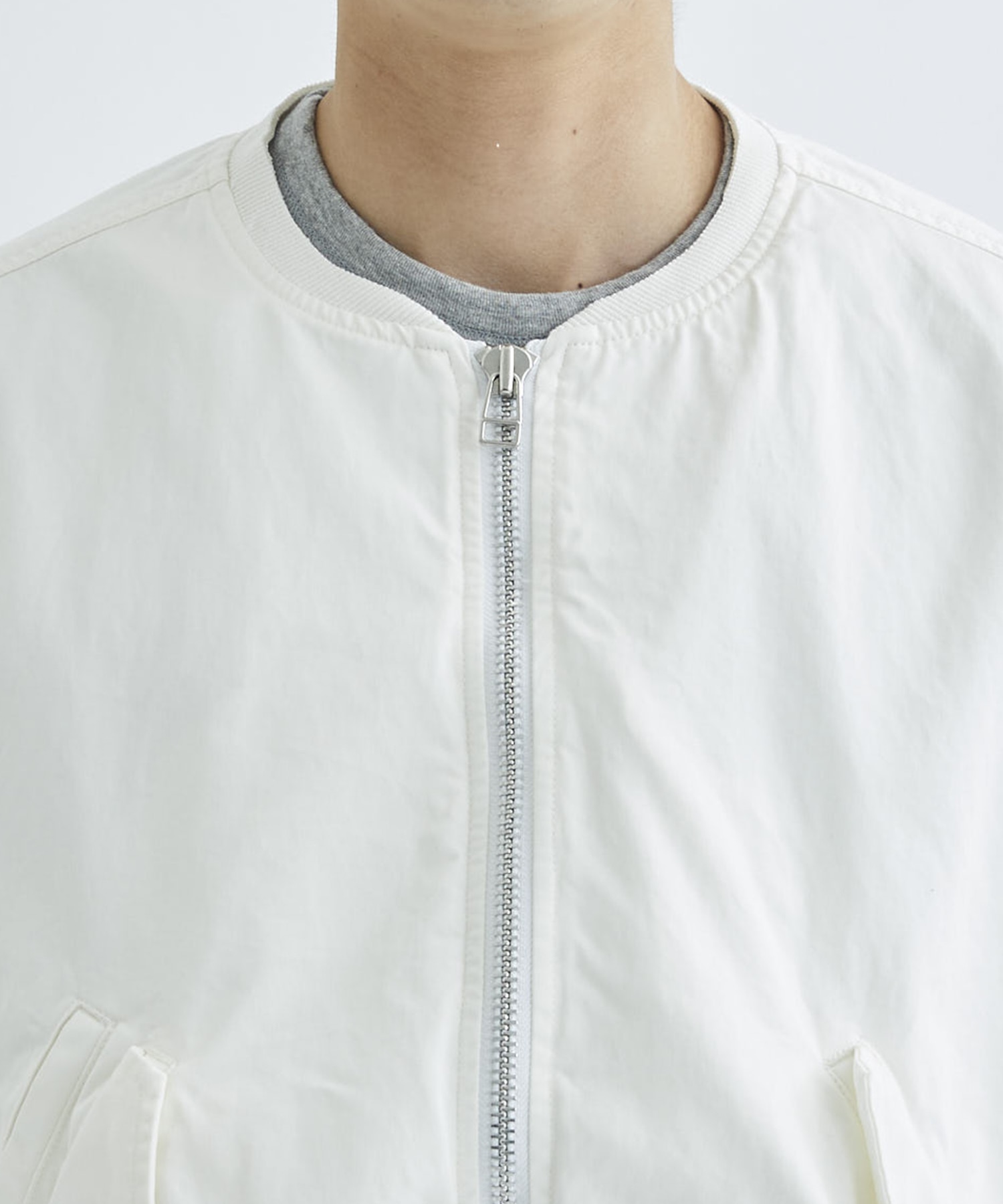 CUT OFF COLLAR COTTON MA-1 | NAME.