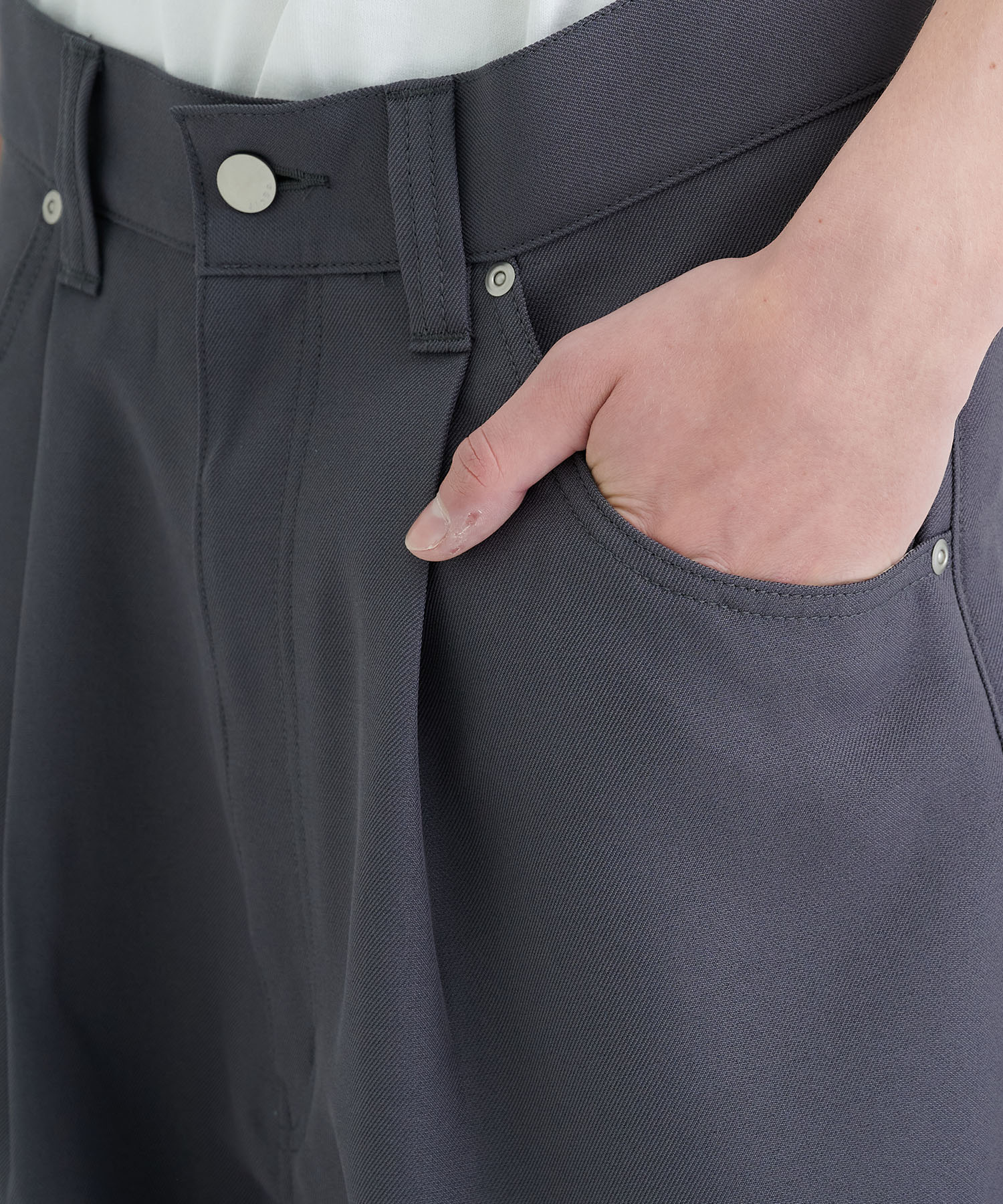 WIDE ONE TUCK STRAIGHT PANTS｜JieDa